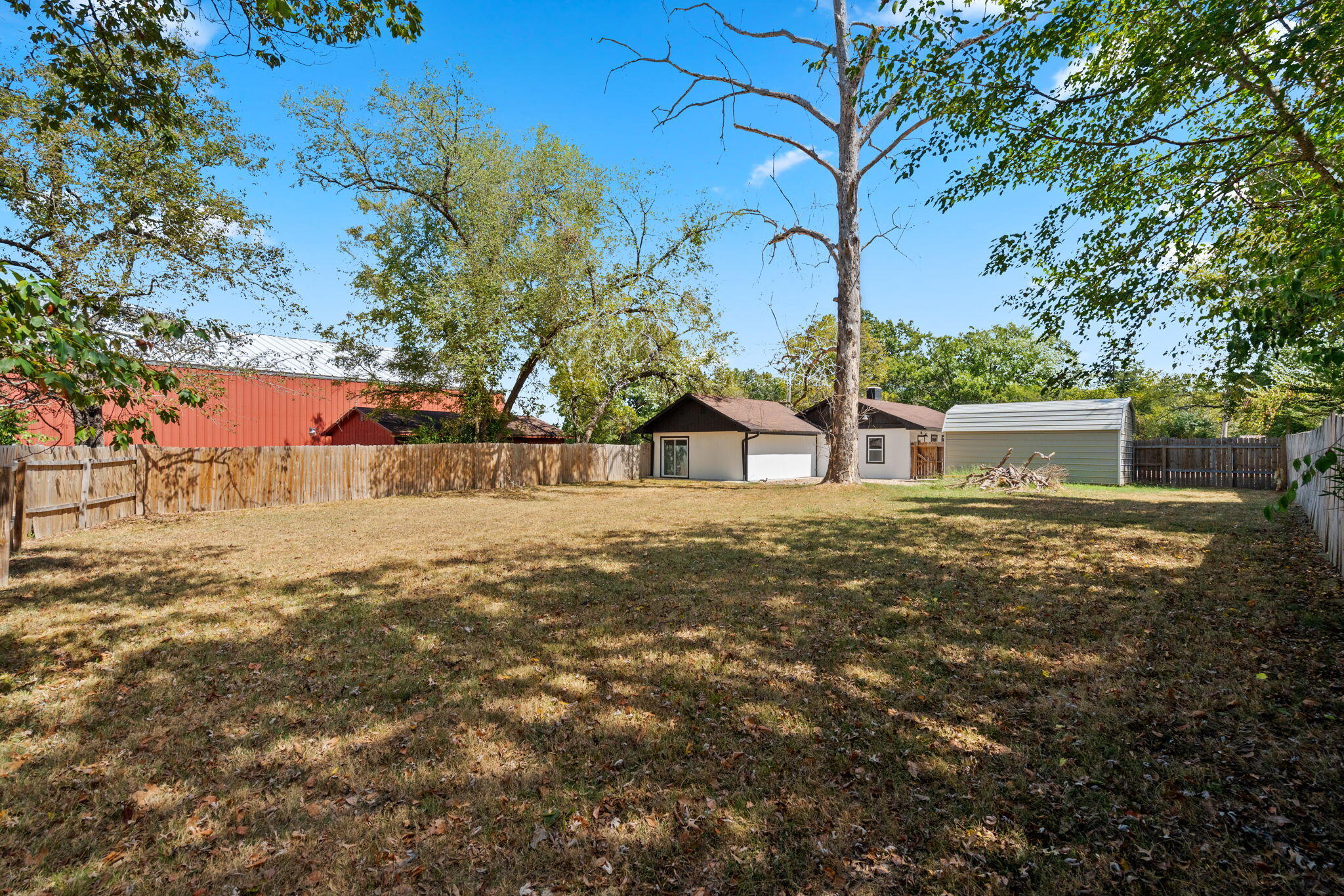 Photo 33 - Residential for sale – 221 N Hickory Street  Forsyth, MO