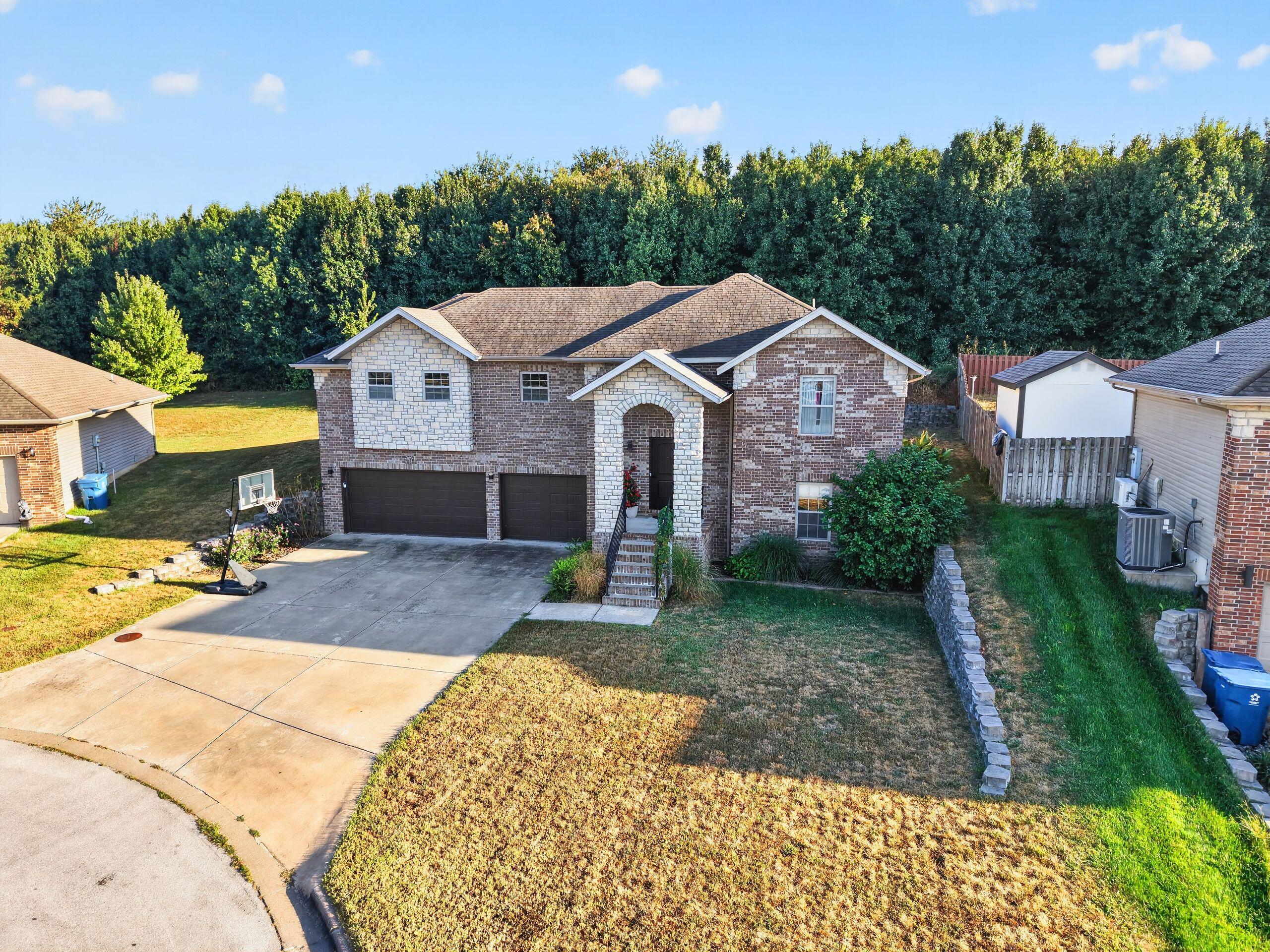 Photo 3 - Residential for sale – 874 E Purple Martin Street  Nixa, MO