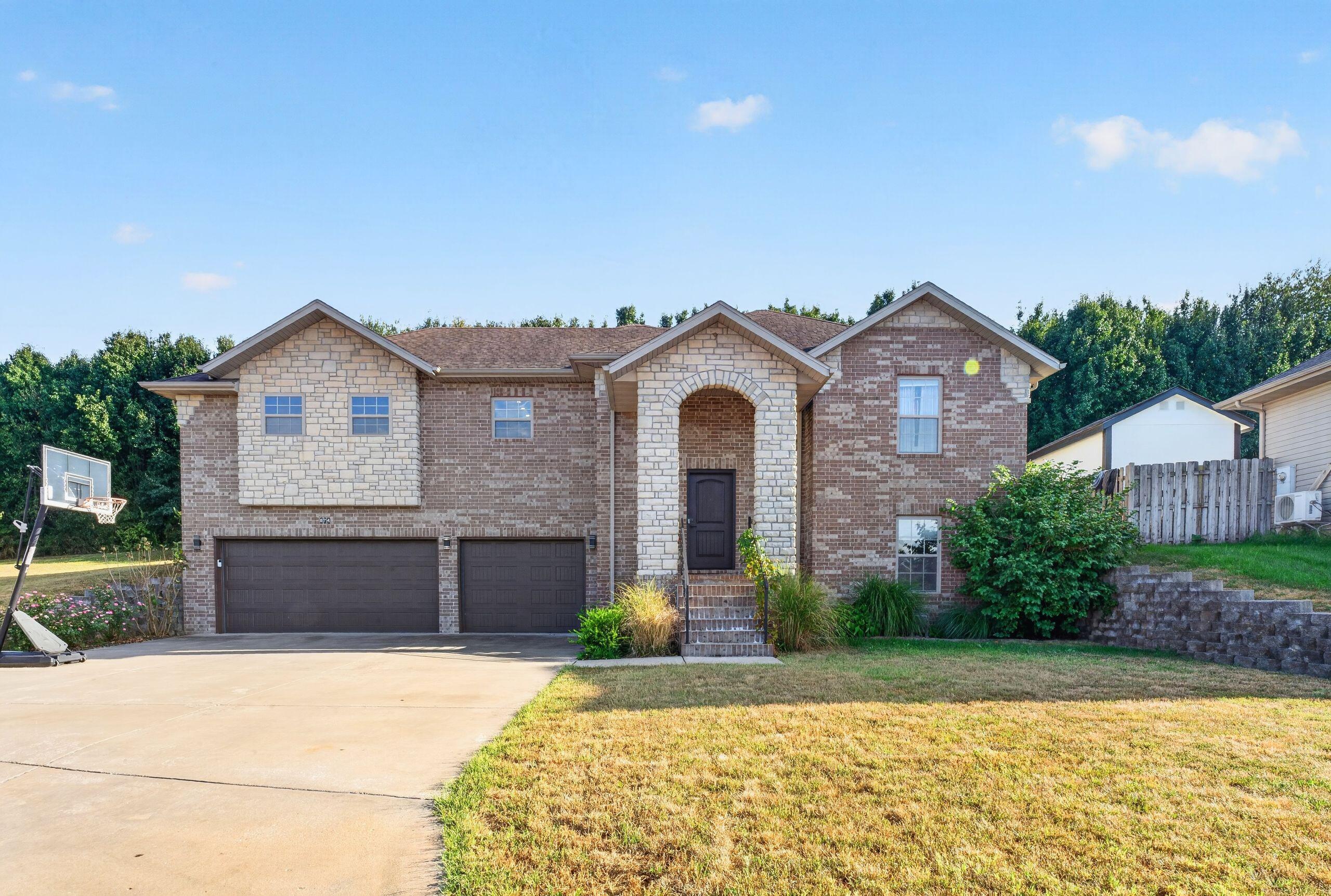Photo 4 - Residential for sale – 874 E Purple Martin Street  Nixa, MO