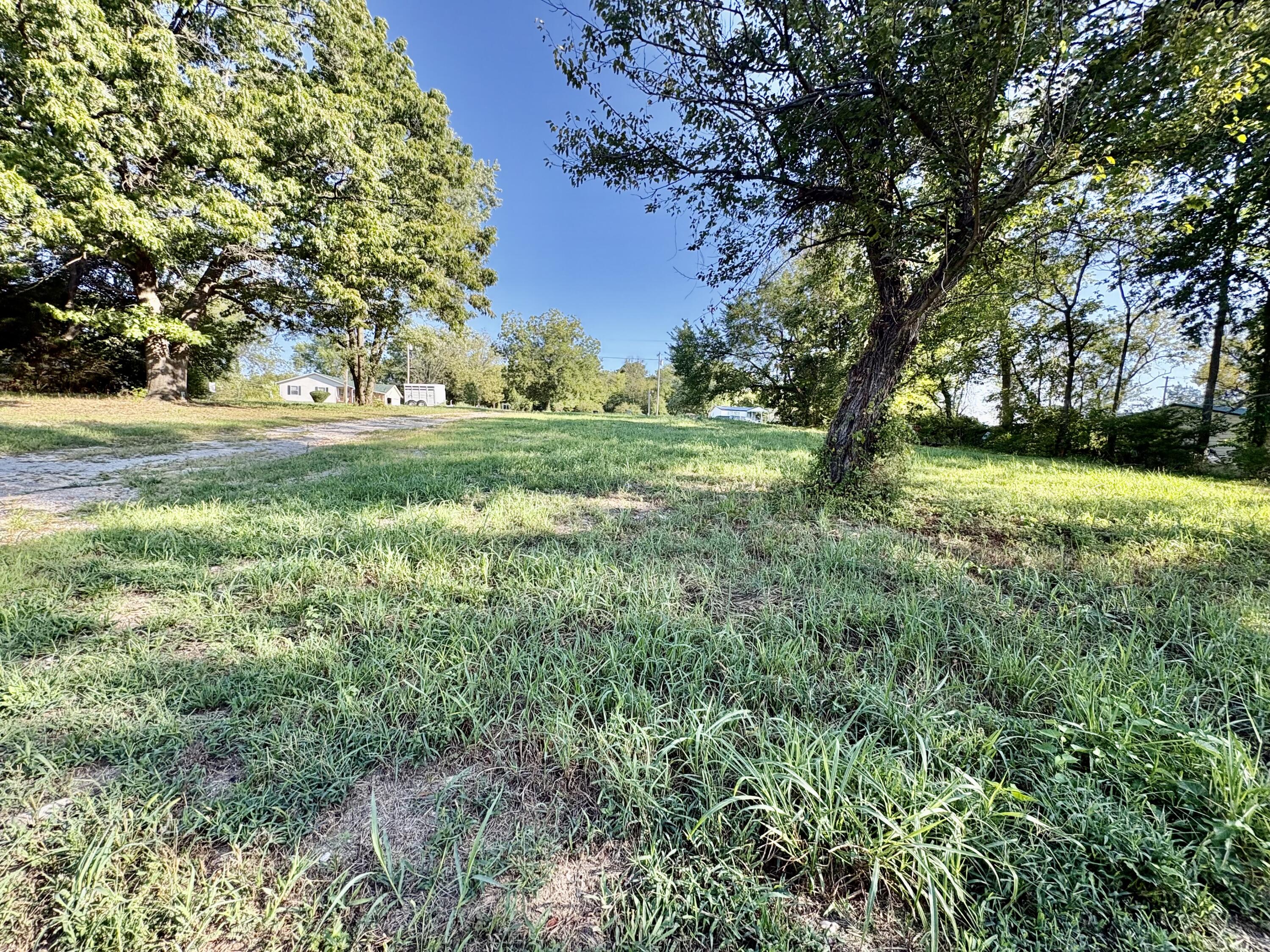 Photo 30 - Residential for sale – 644  Garrett Street  Greenfield, MO