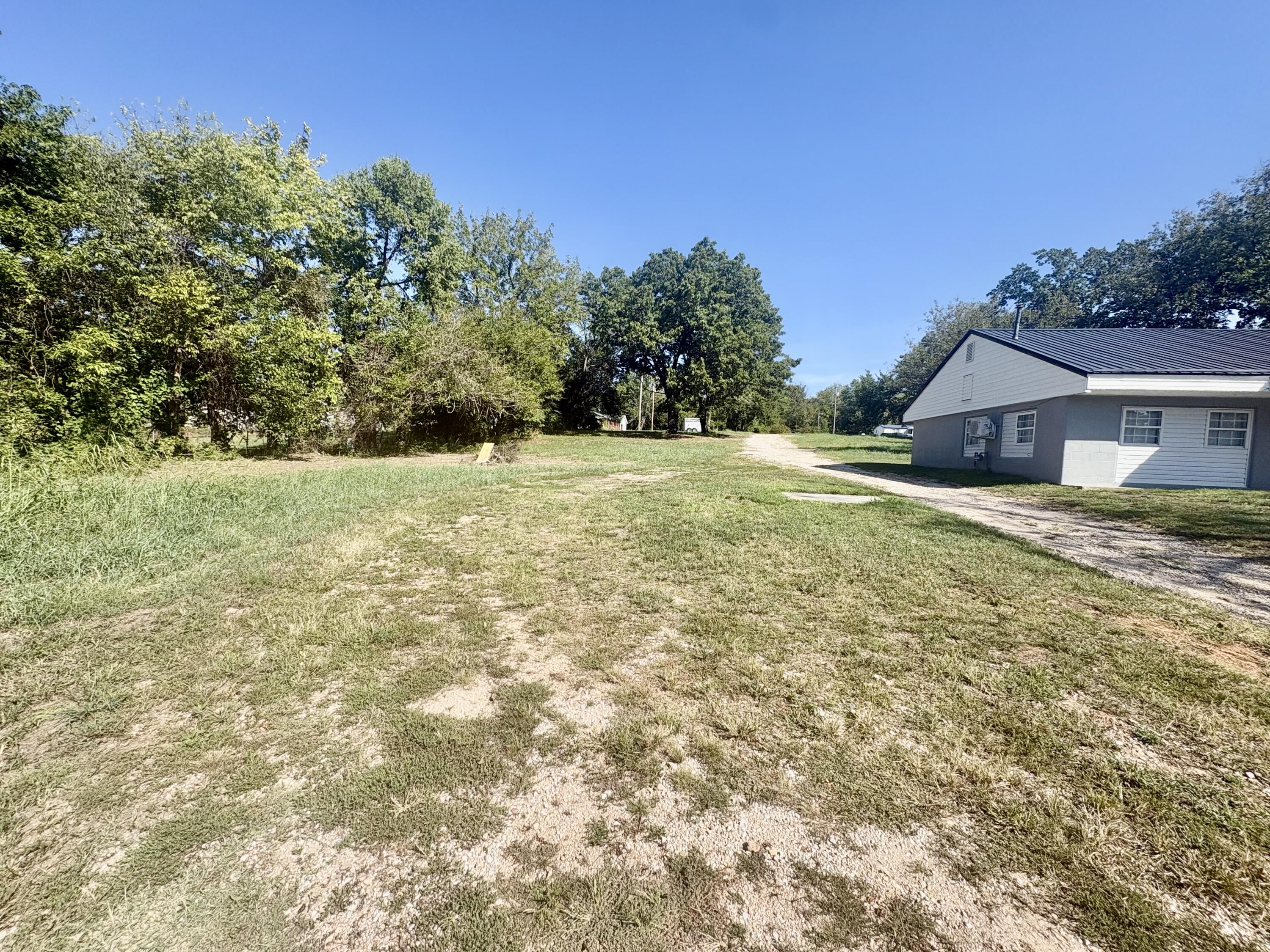 Photo 44 - Residential for sale – 644  Garrett Street  Greenfield, MO