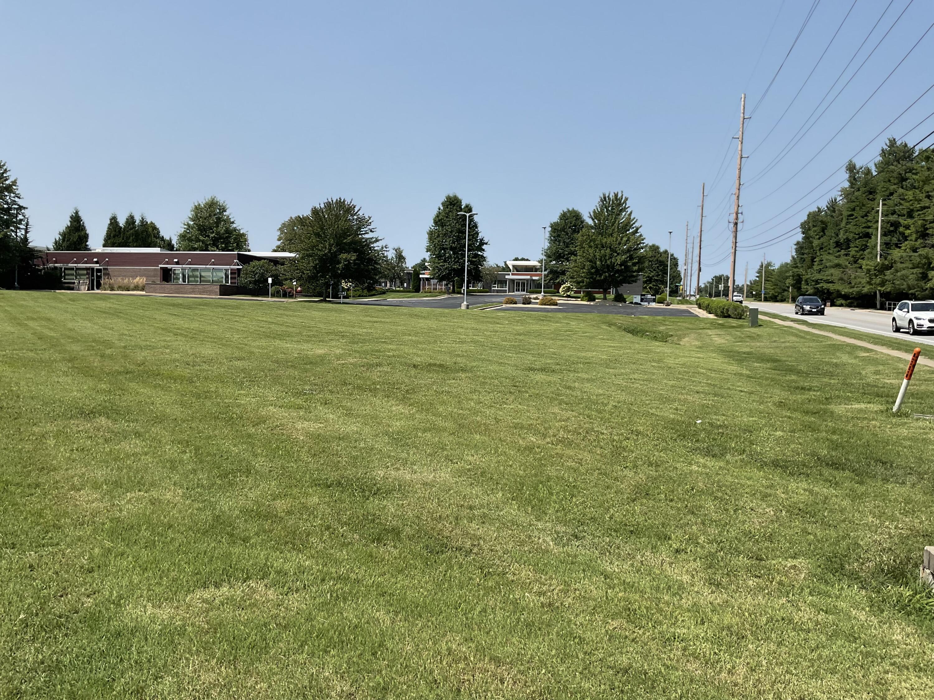 Photo 13 - Commercial Sale for sale – 2265 S Blackman Road  Springfield, MO