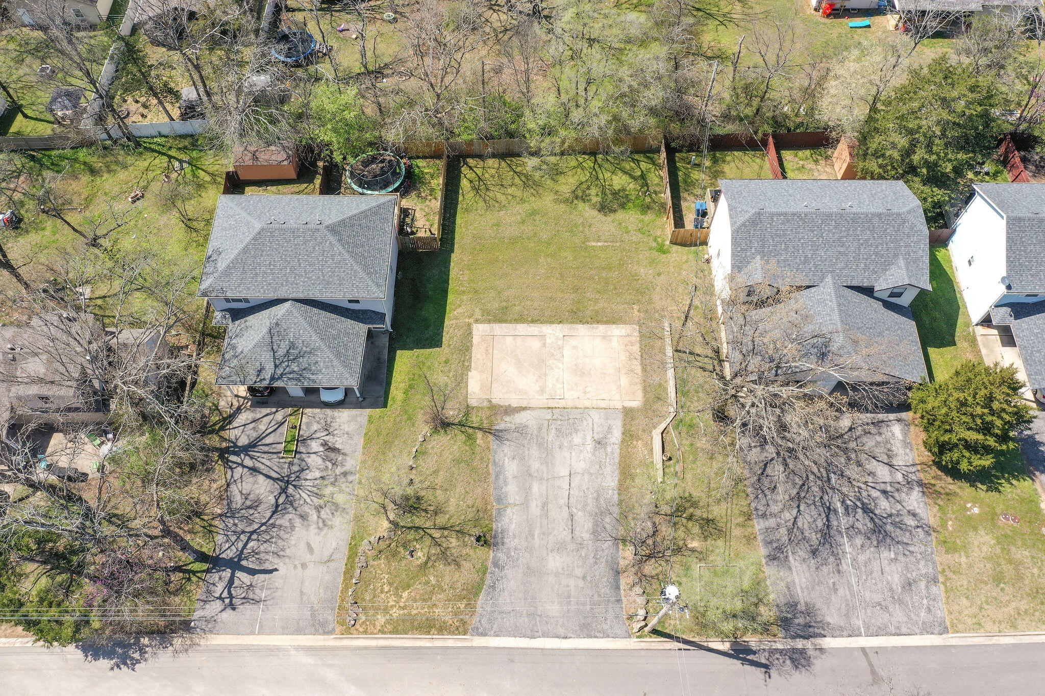 Photo 47 - Residential for sale – 317-347  Hawthorne Street  Hollister, MO