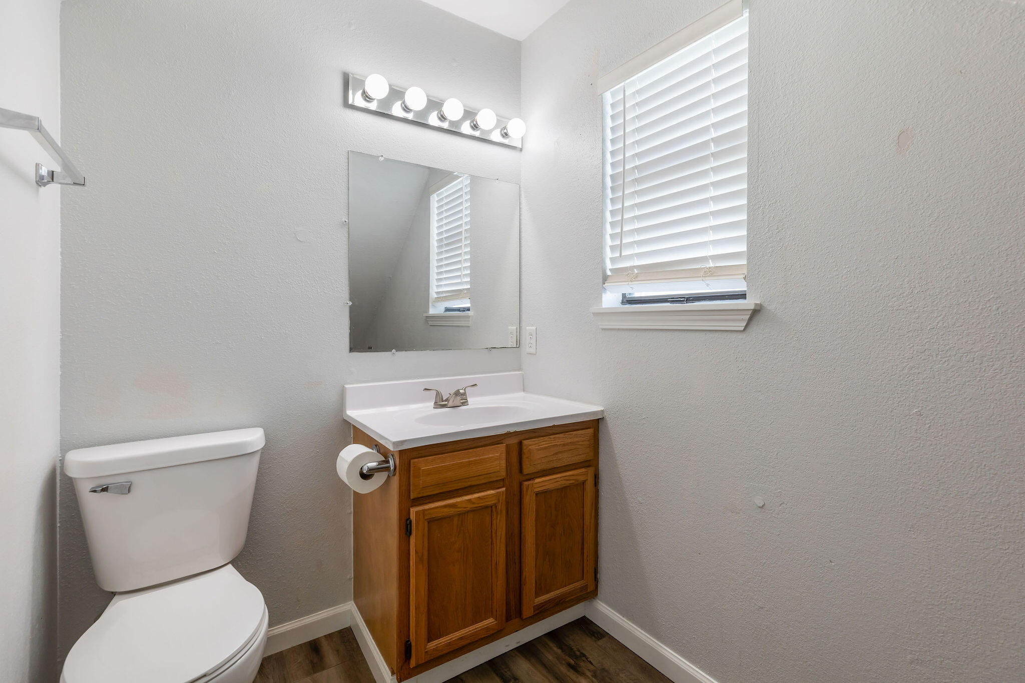 Photo 39 - Residential for sale – 317-347  Hawthorne Street  Hollister, MO