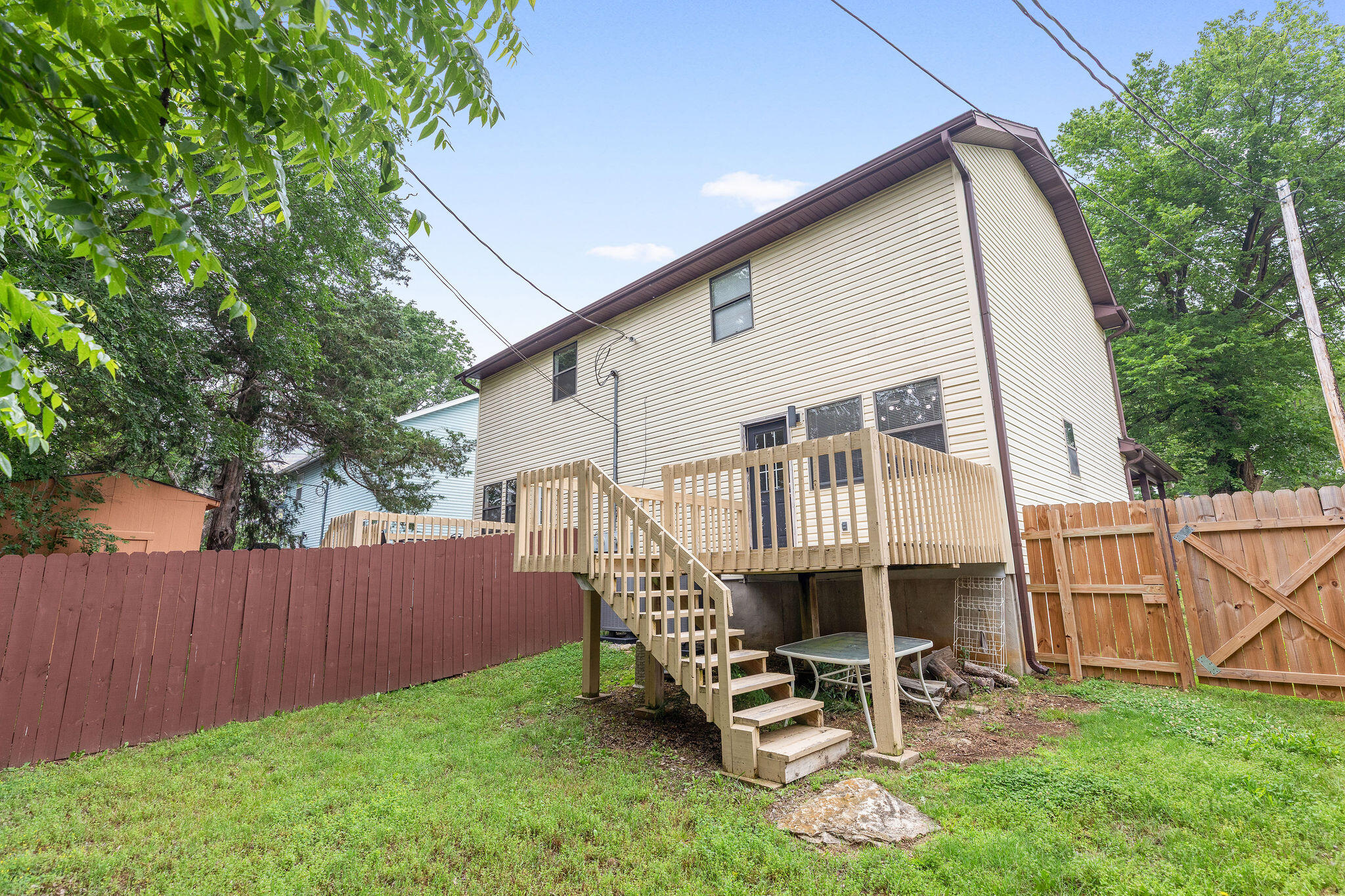 Photo 26 - Residential for sale – 317-347  Hawthorne Street  Hollister, MO
