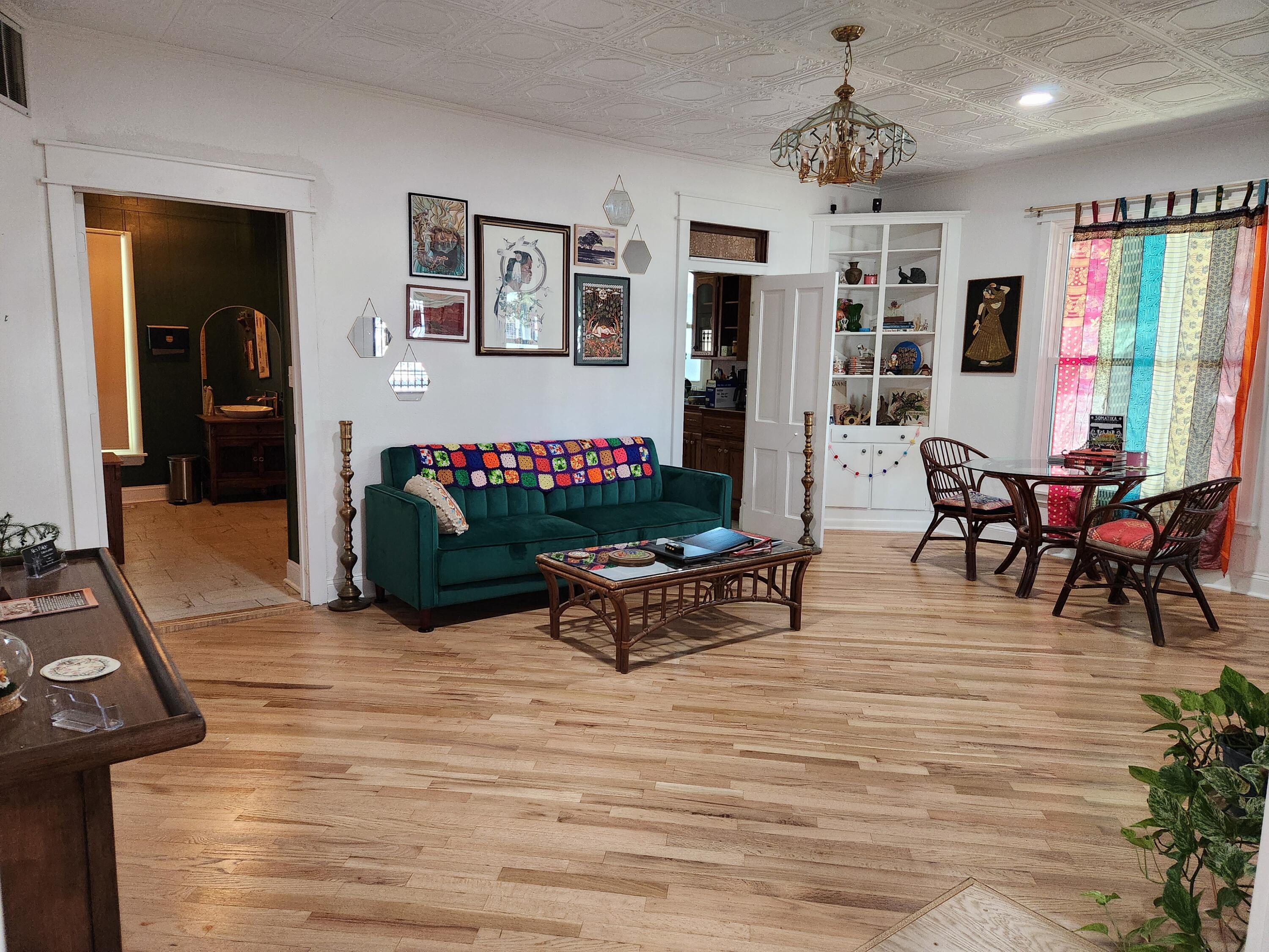 Photo 3 - Commercial Sale for sale – 1418  Cherokee Avenue  Seneca, MO