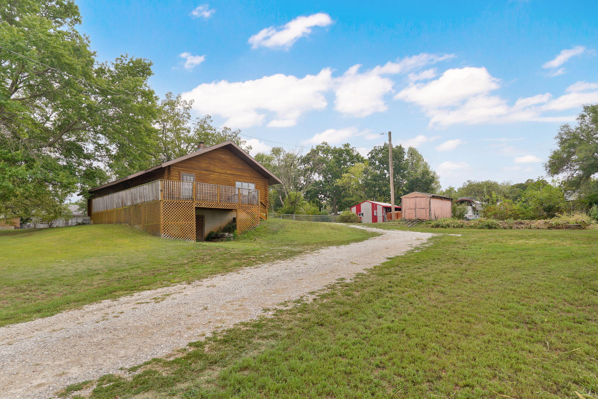 Photo 11 - Residential for sale – 416 W Water Street  Mt Vernon, MO