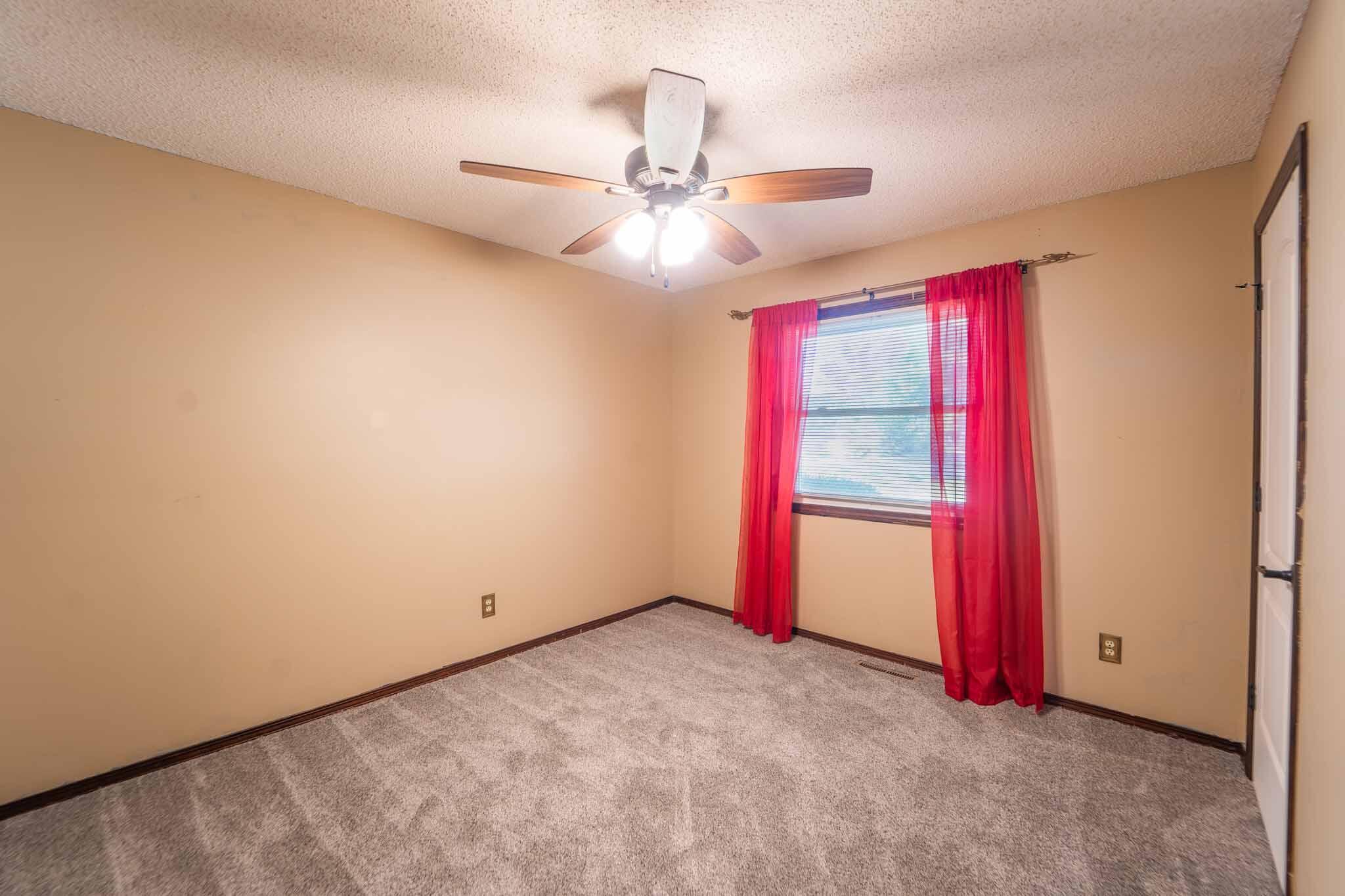 Photo 13 - Residential for sale – 225 N Pringle Avenue  Ash Grove, MO