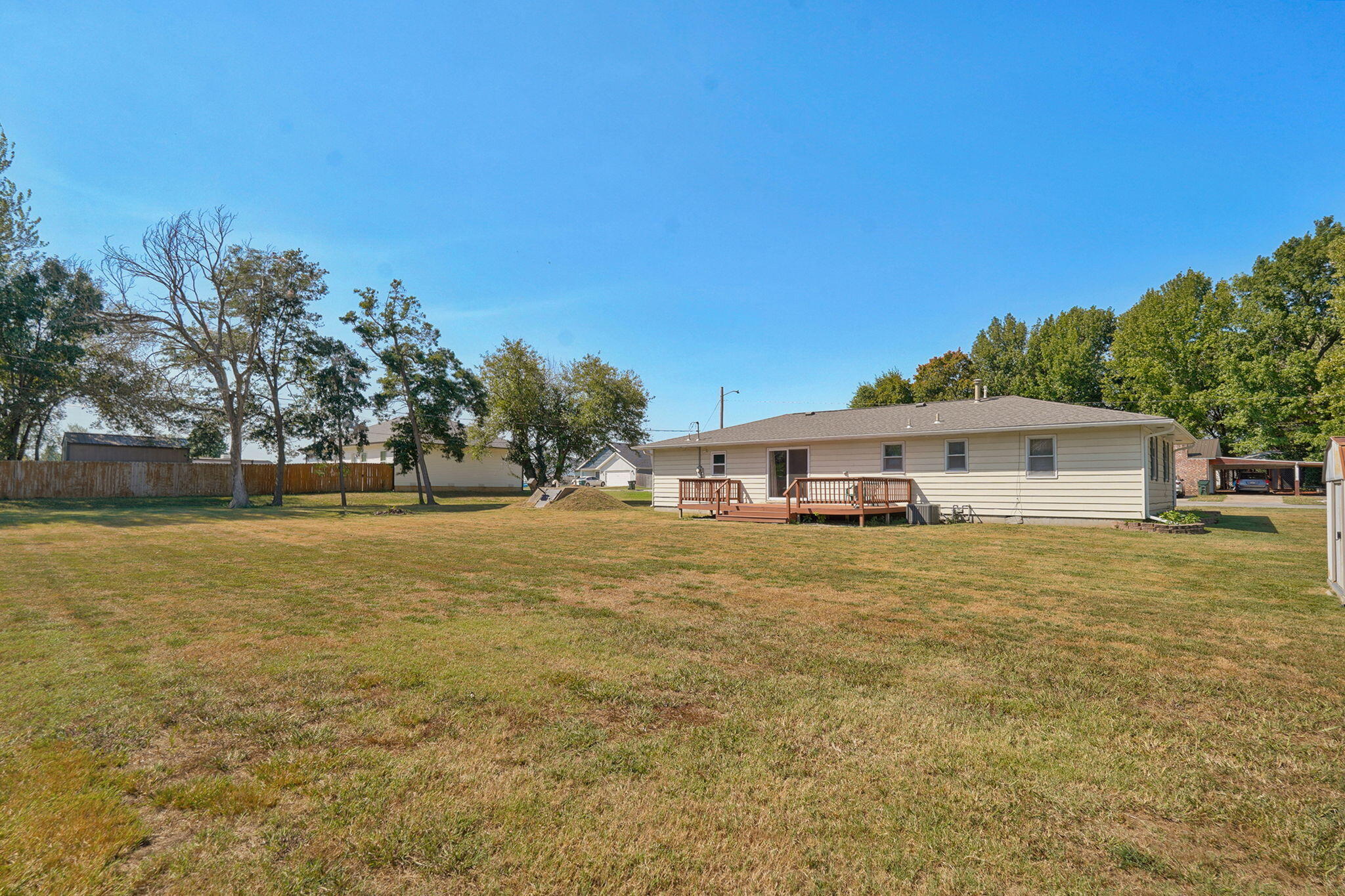 Photo 31 - Residential for sale – 1344  Woodlawn Avenue  Mt Vernon, MO