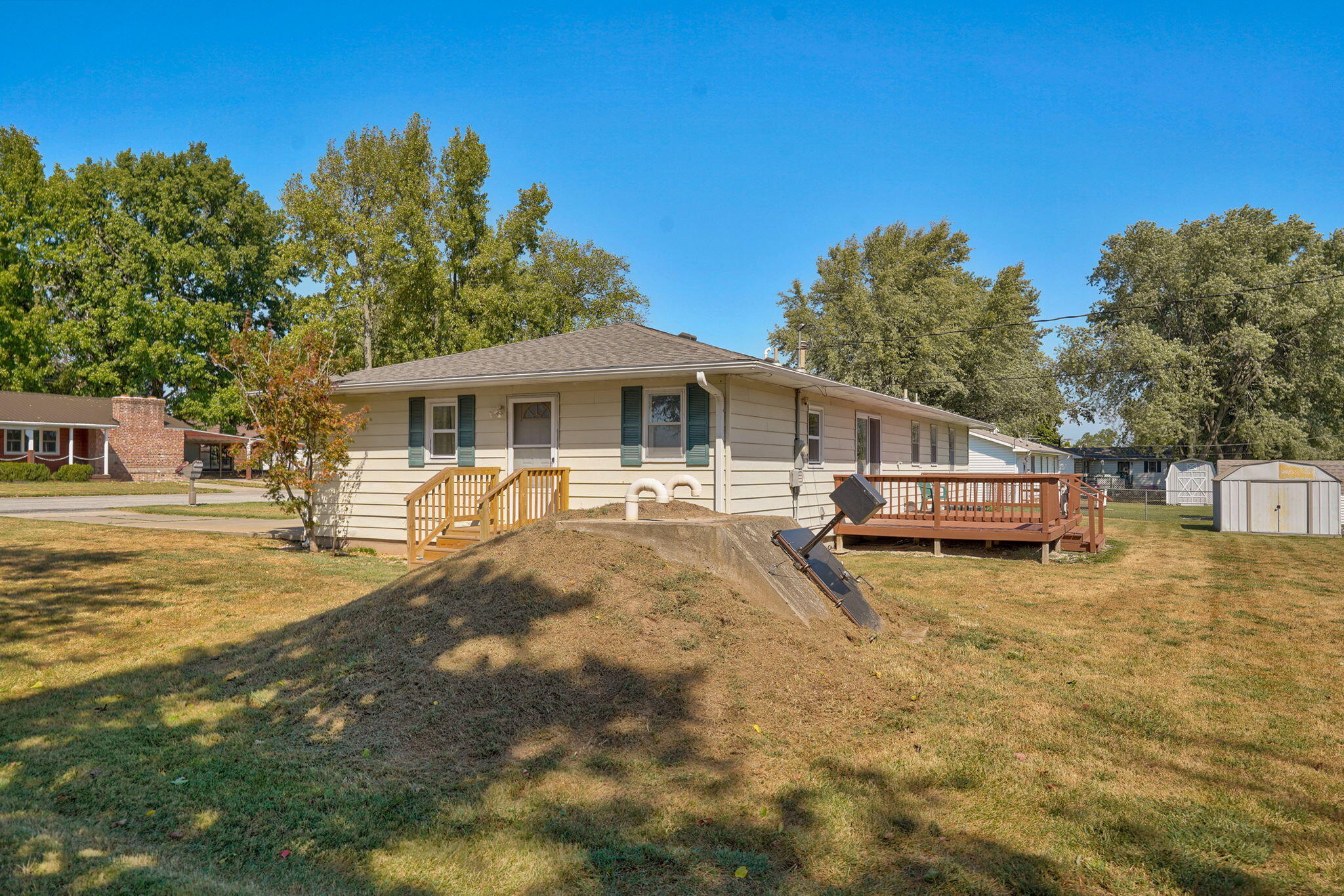 Photo 24 - Residential for sale – 1344  Woodlawn Avenue  Mt Vernon, MO