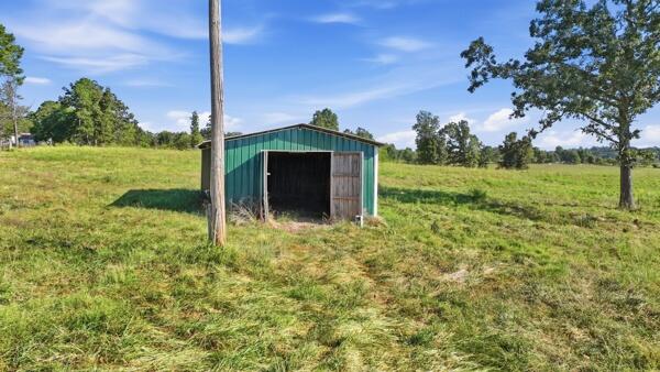Photo 9 - Farm for sale – 1580  Highway 17   Summersville, MO