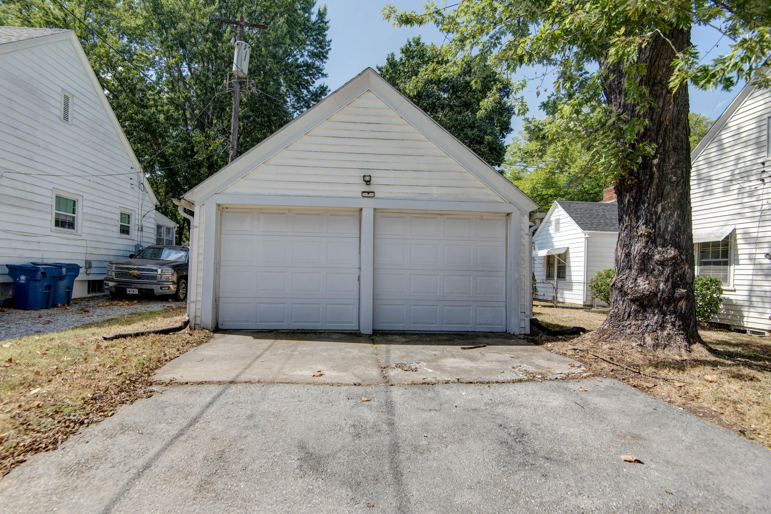 Photo 18 - Residential for sale – 1126 E Sunshine Street  Springfield, MO