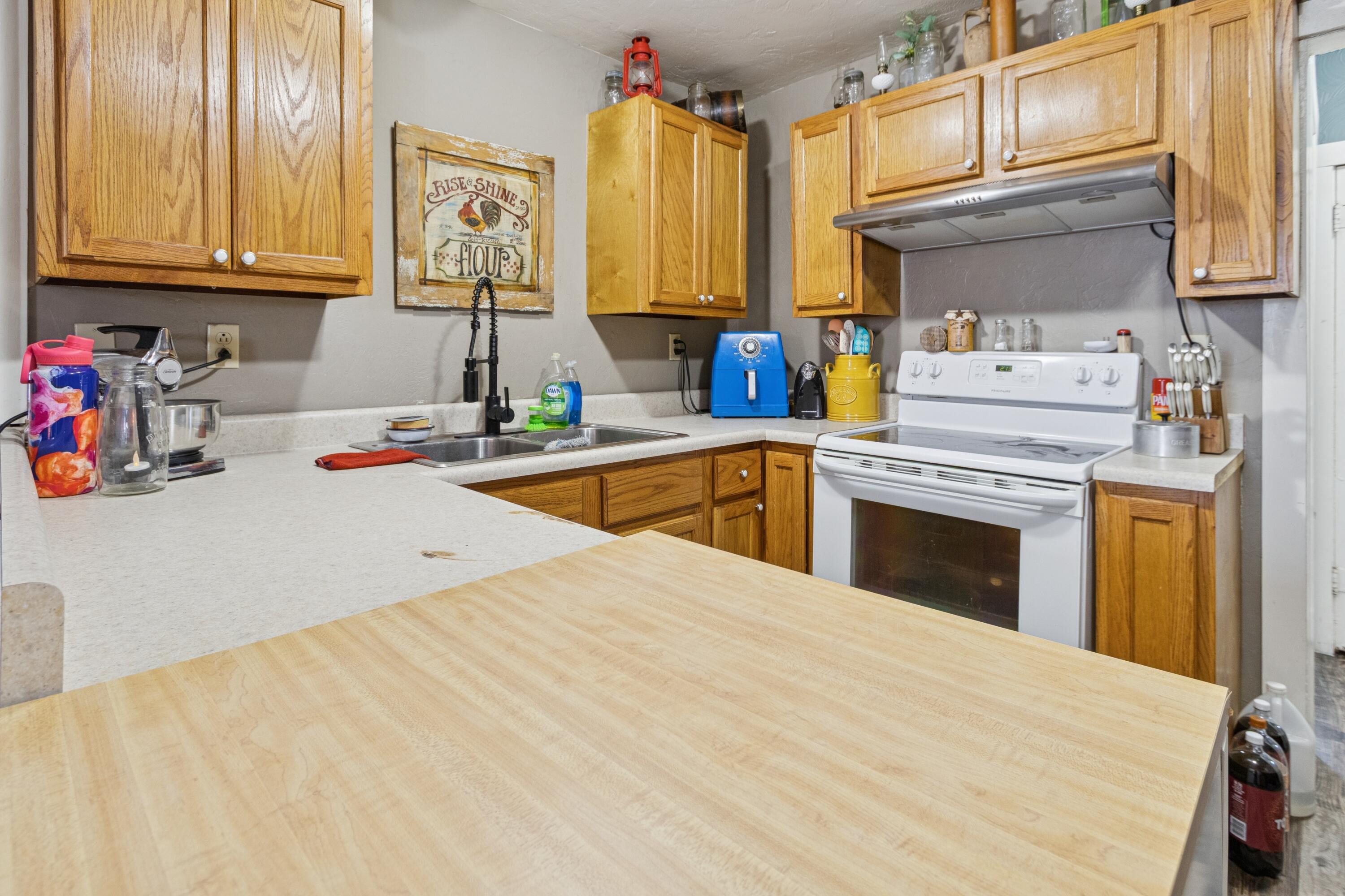 Photo 9 - Residential for sale – 103  Mitchell Street  Greenfield, MO