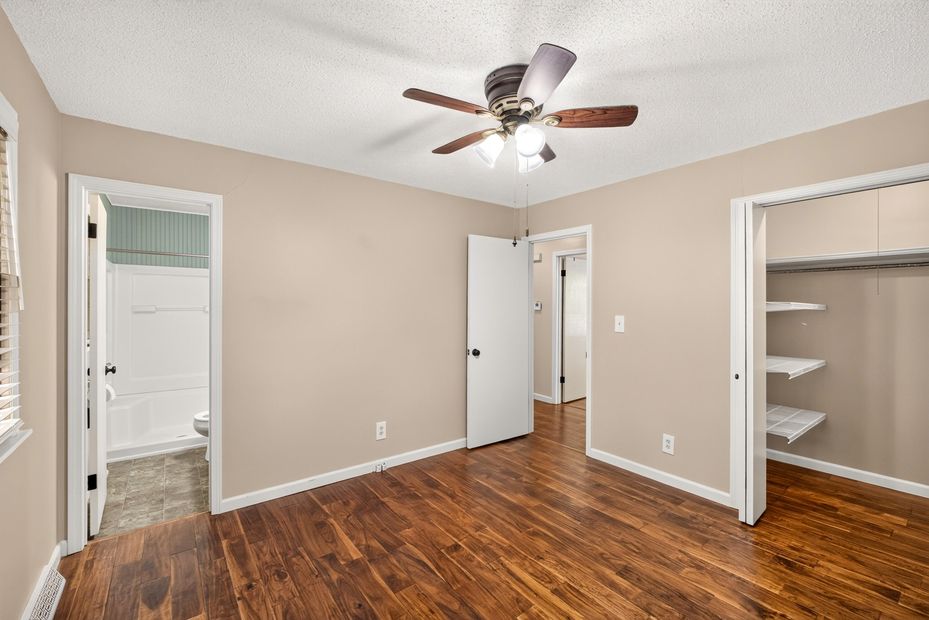 Photo 20 - Residential for sale – 2829 N Oakland Avenue  Springfield, MO