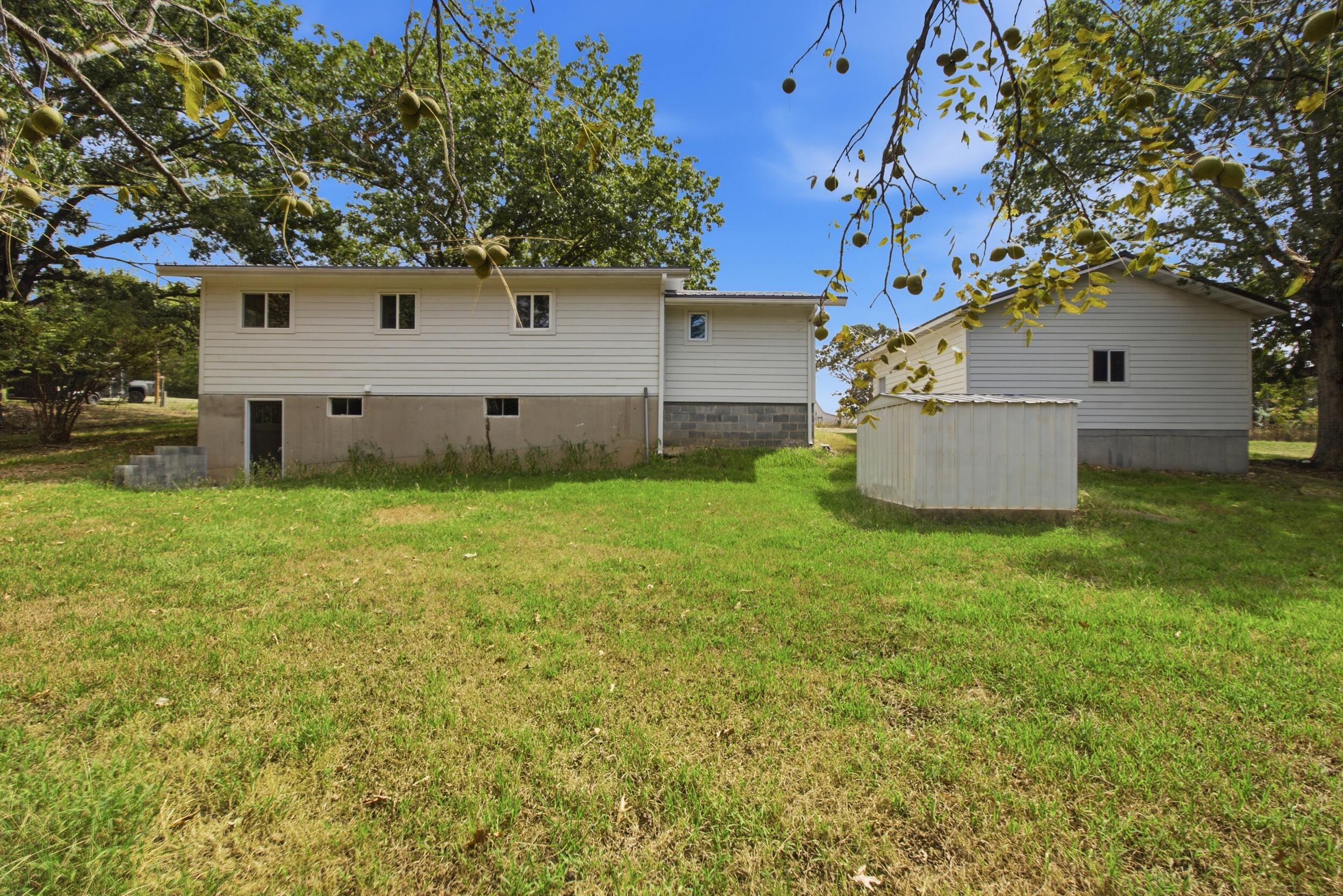 Photo 35 - Residential for sale – 689  Oak Hill Drive   Houston, MO
