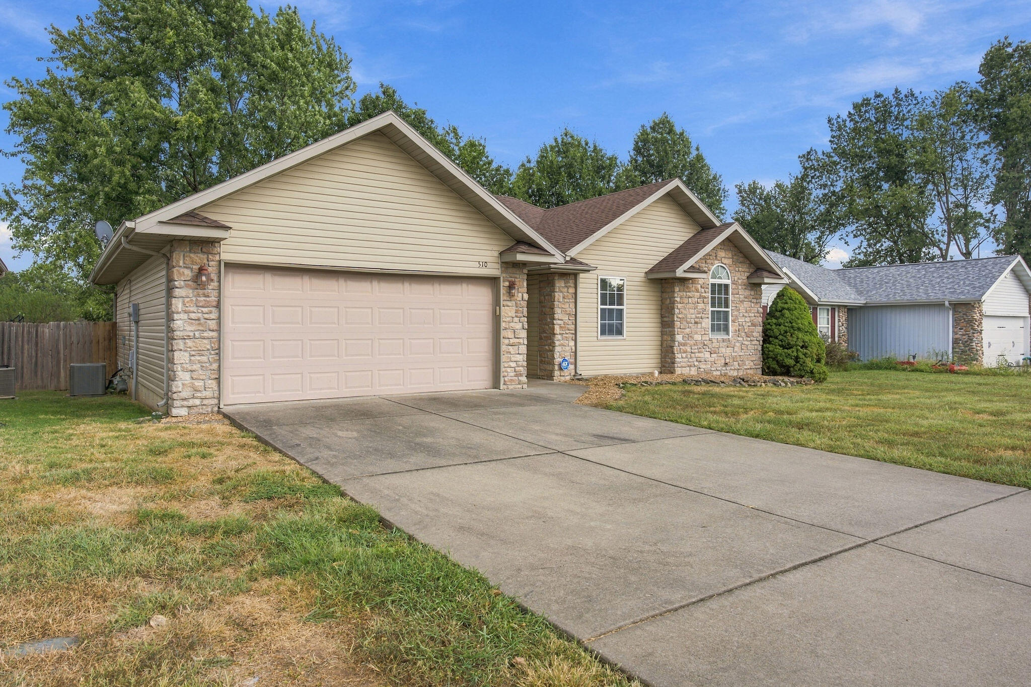 Photo 4 - Residential for sale – 510 S Birch Avenue  Springfield, MO
