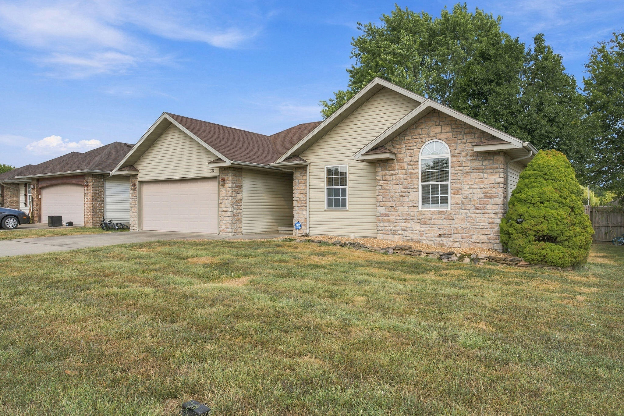 Photo 3 - Residential for sale – 510 S Birch Avenue  Springfield, MO