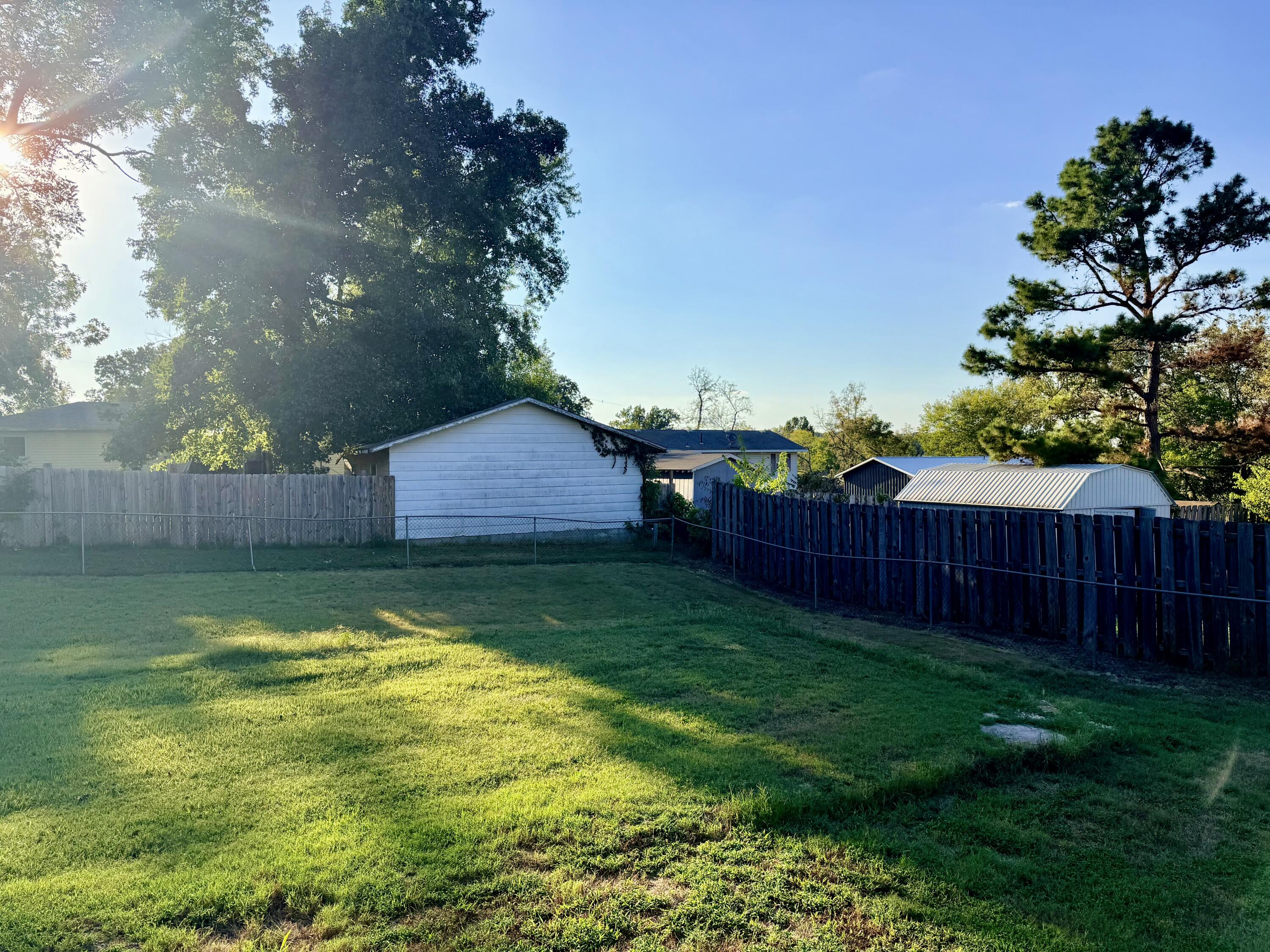 Photo 20 - Residential for sale – 33  Preston Street  Greenfield, MO