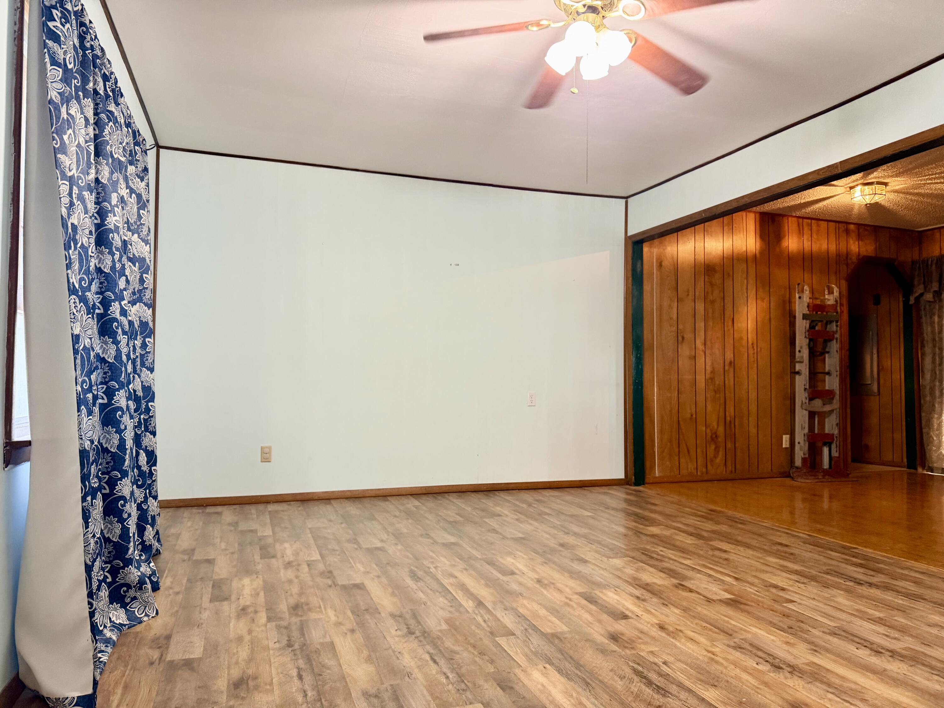Photo 7 - Residential for sale – 33  Preston Street  Greenfield, MO