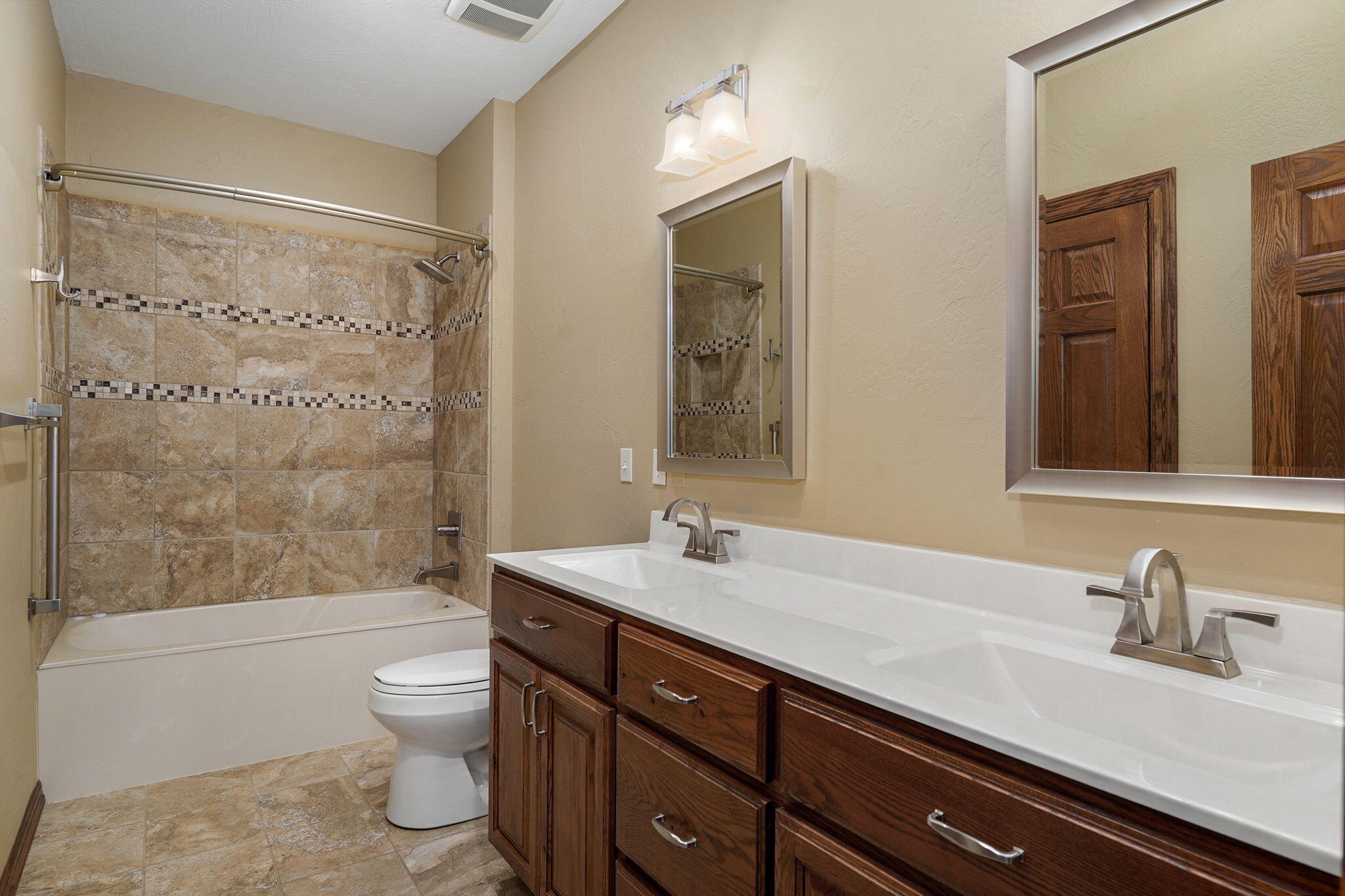 Photo 33 - Residential for sale – 3436 S Horseshoe Avenue  Springfield, MO