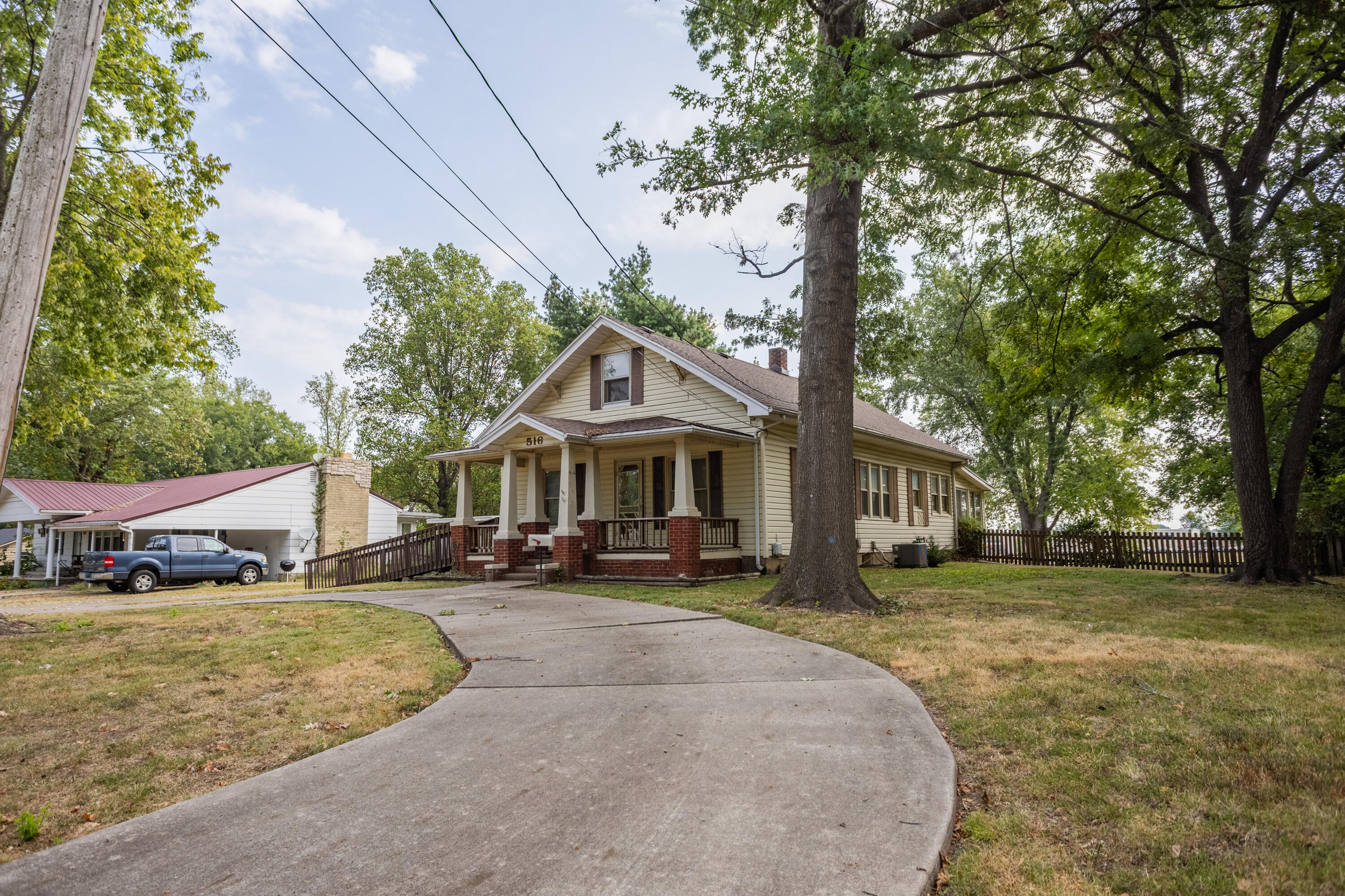 Photo 2 - Residential for sale – 516 N Pine Avenue  Republic, MO