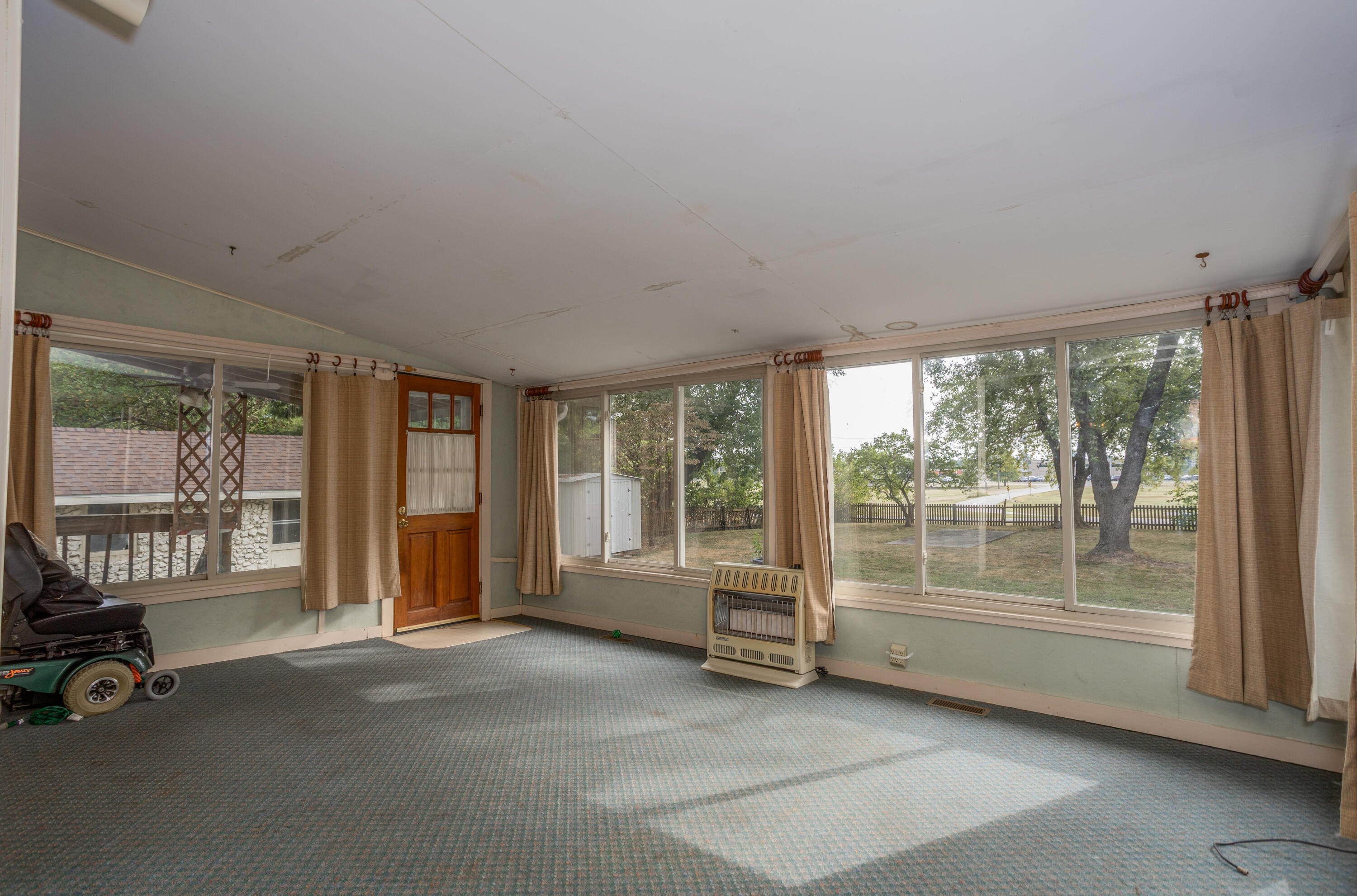 Photo 12 - Residential for sale – 516 N Pine Avenue  Republic, MO