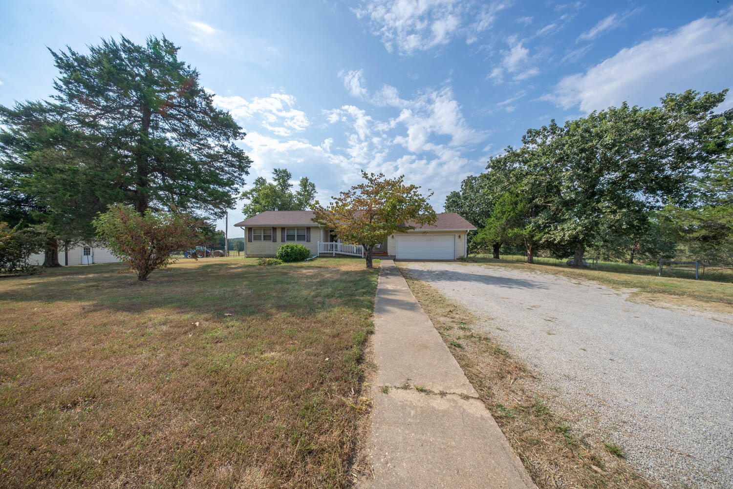 Photo 31 - Residential for sale – 3010  County Road 5640   Willow Springs, MO