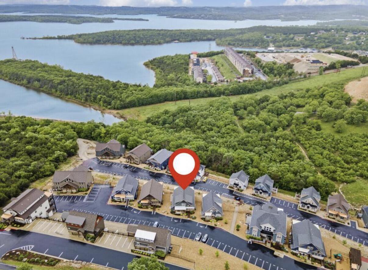 Photo 5 - Residential for sale – 270  Chateau Cove Drive  Branson, MO