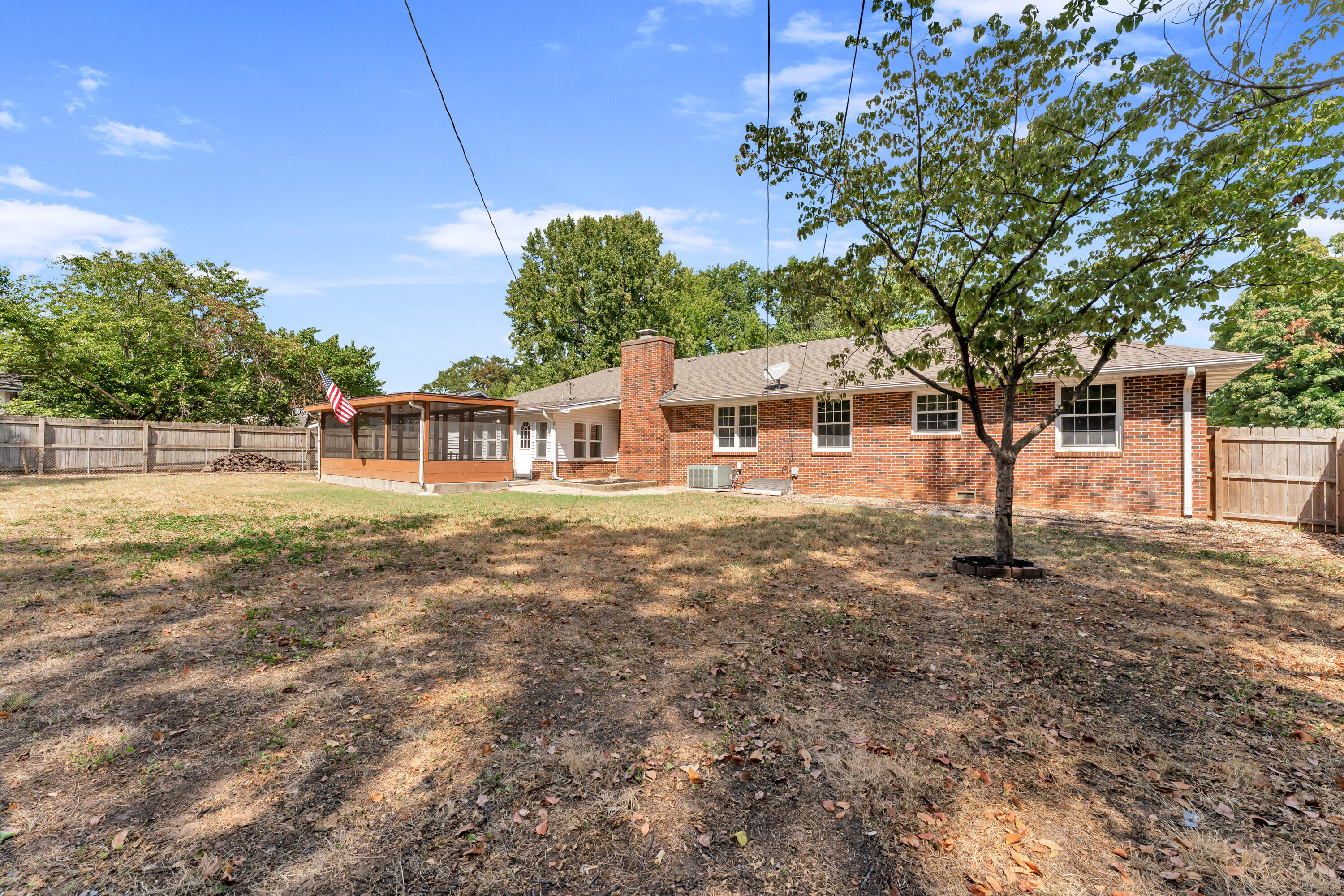 Photo 38 - Residential for sale – 844 W Maplewood Street  Springfield, MO