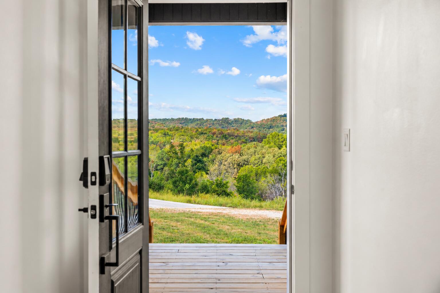 Photo 19 - Residential for sale – 534  Meltons Peninsula Road  Cape Fair, MO