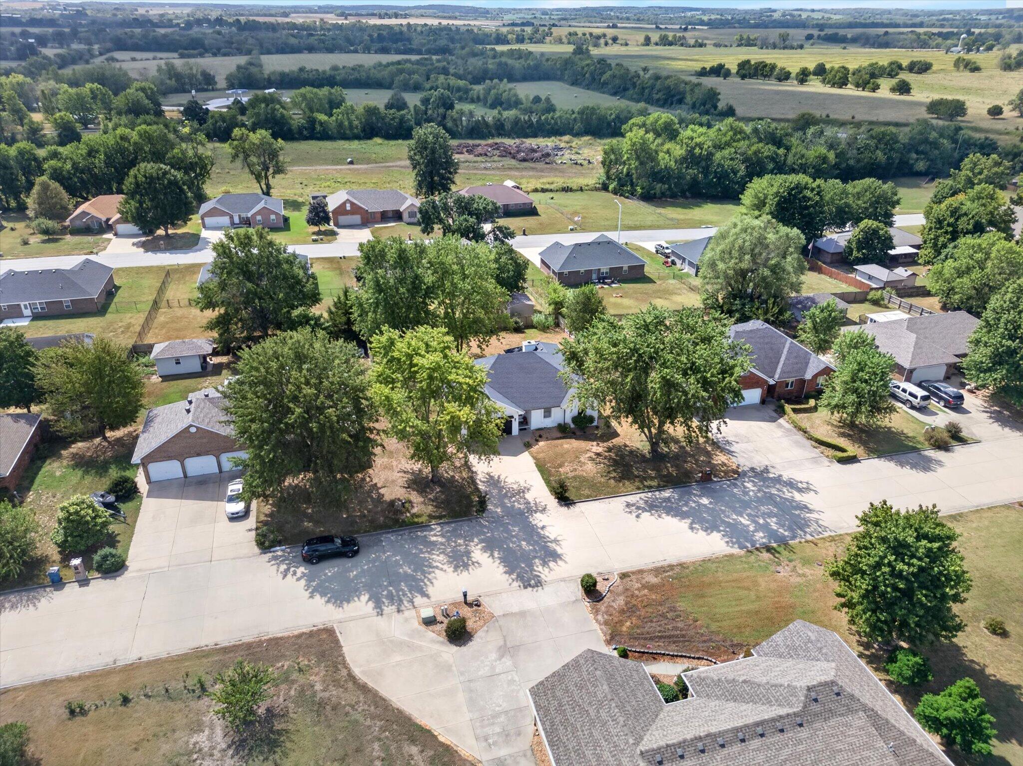 Photo 42 - Residential for sale – 2420 W Cambridge Street  Bolivar, MO