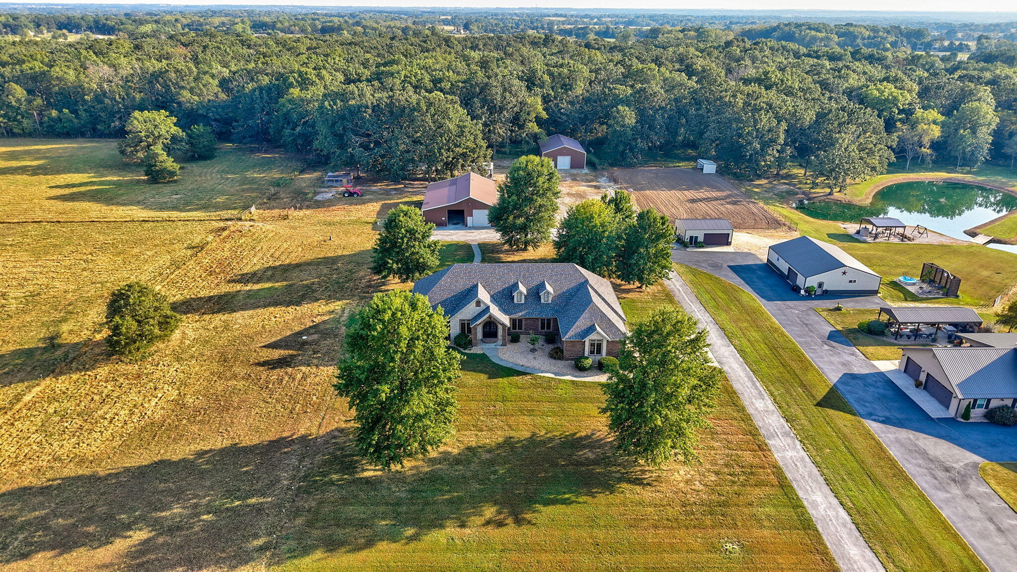 Photo 9 - Residential for sale – 6215  Le Sentier   Rogersville, MO