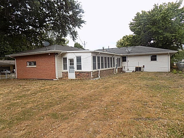 Photo 14 - Residential for sale – 606 E Wayland Street  Springfield, MO