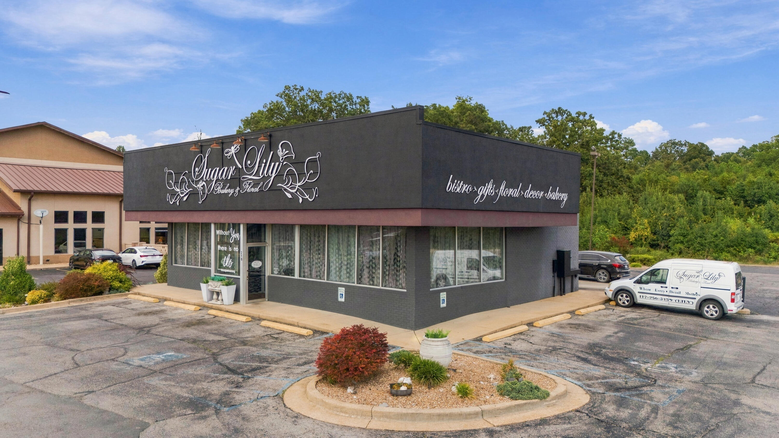Photo 4 - Commercial Sale for sale – 210  Jan Howard Expressway  West Plains, MO