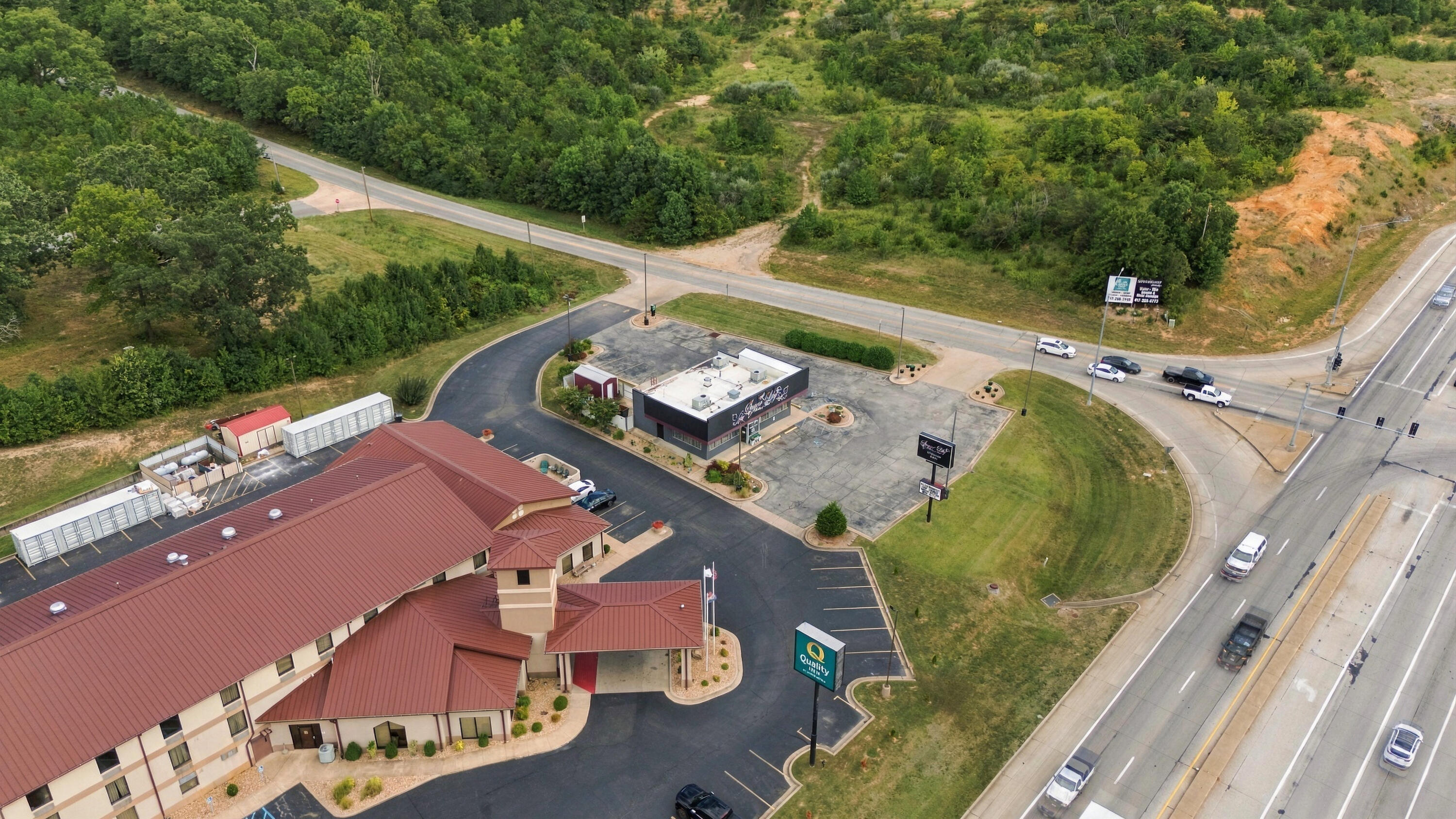 Photo 43 - Commercial Sale for sale – 210  Jan Howard Expressway  West Plains, MO
