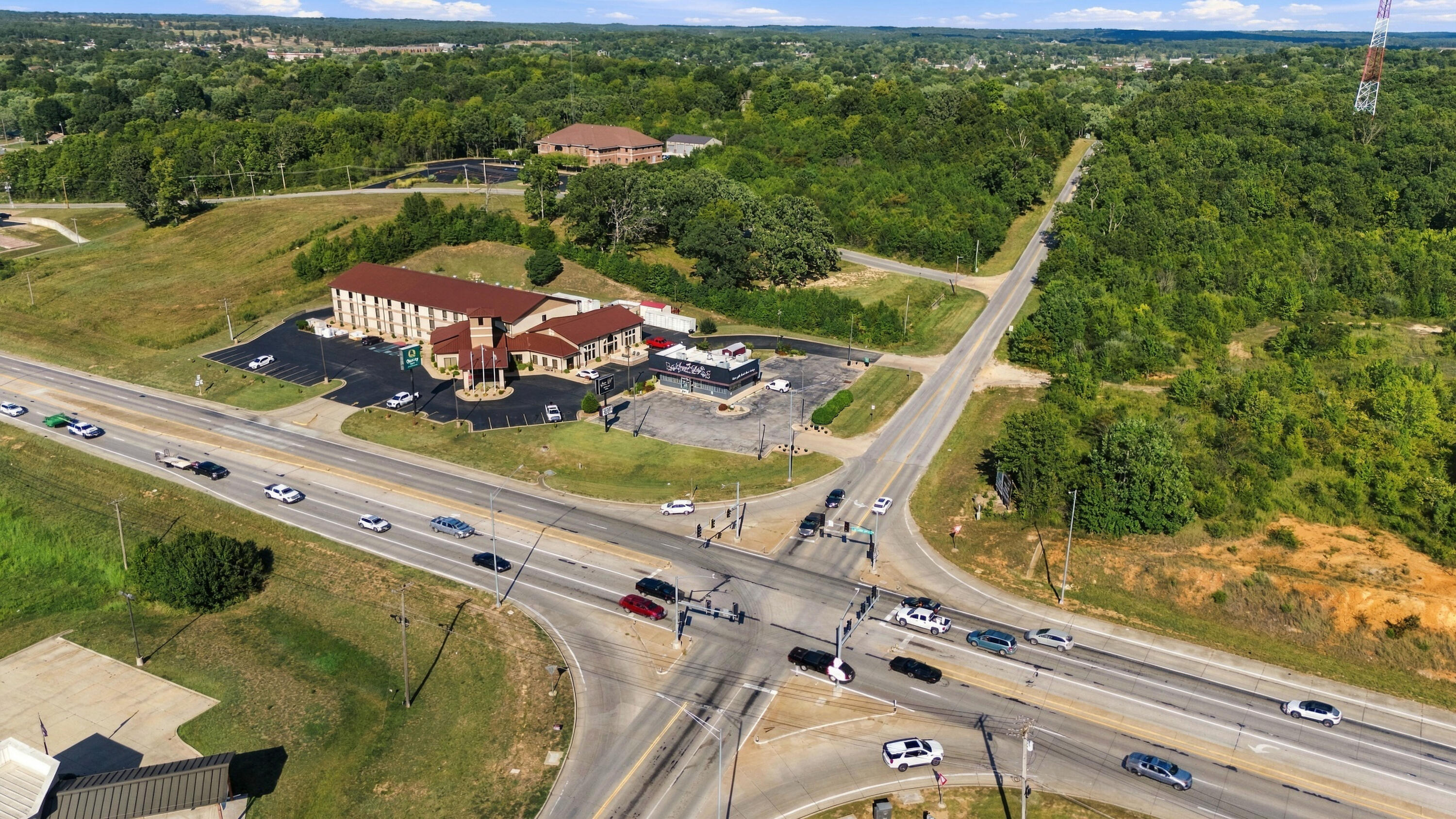 Photo 7 - Commercial Sale for sale – 210  Jan Howard Expressway  West Plains, MO
