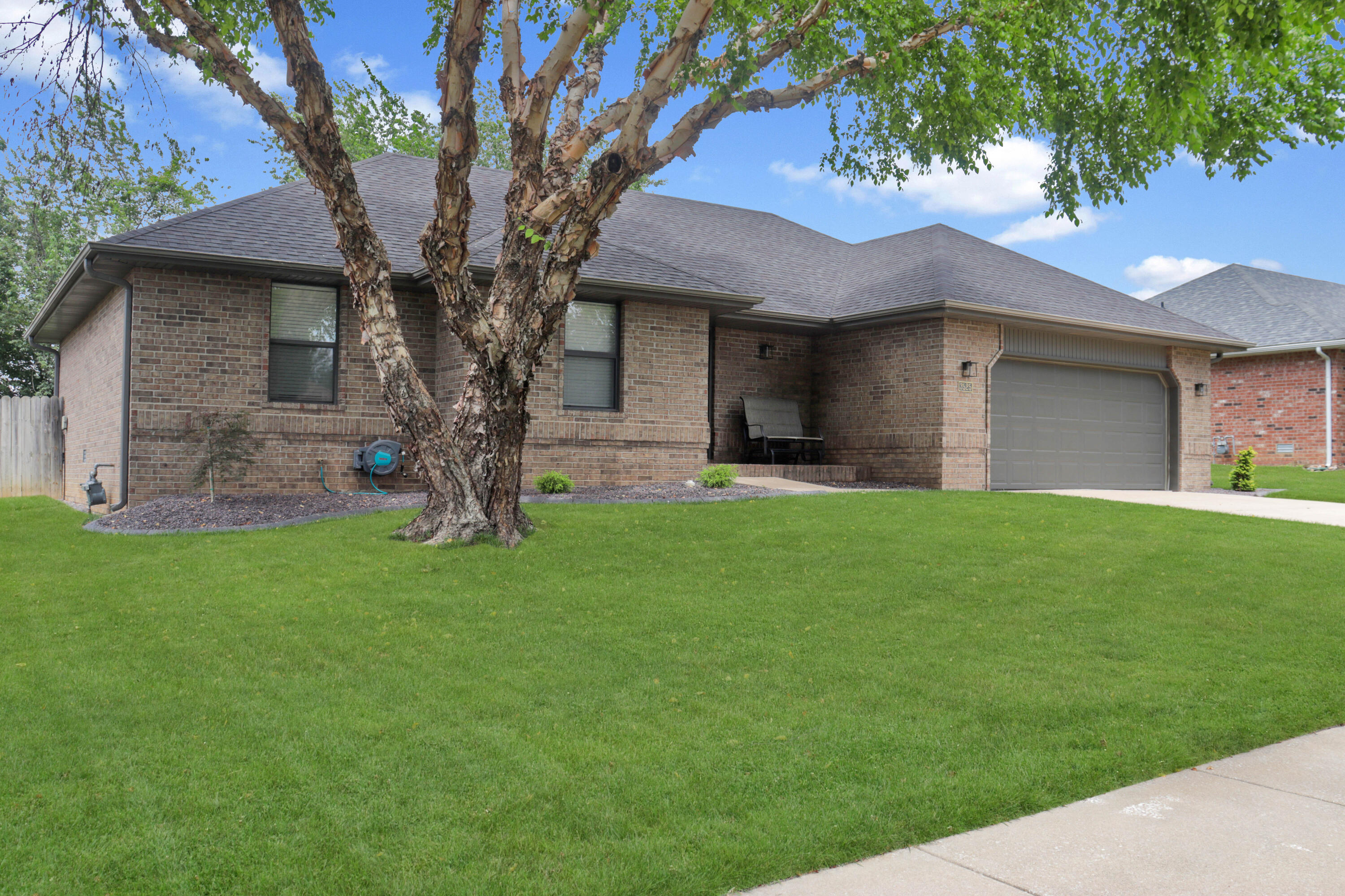 Photo 3 - Residential for sale – 3525 W Village Terrace  Springfield, MO