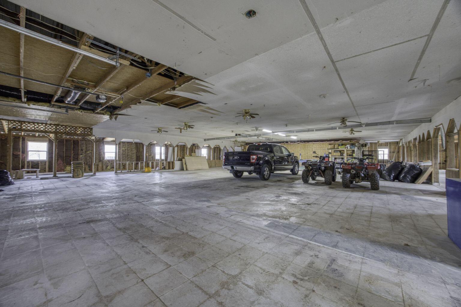 Photo 11 - Commercial Sale for sale – 2052  State Road Jj   Stoutland, MO
