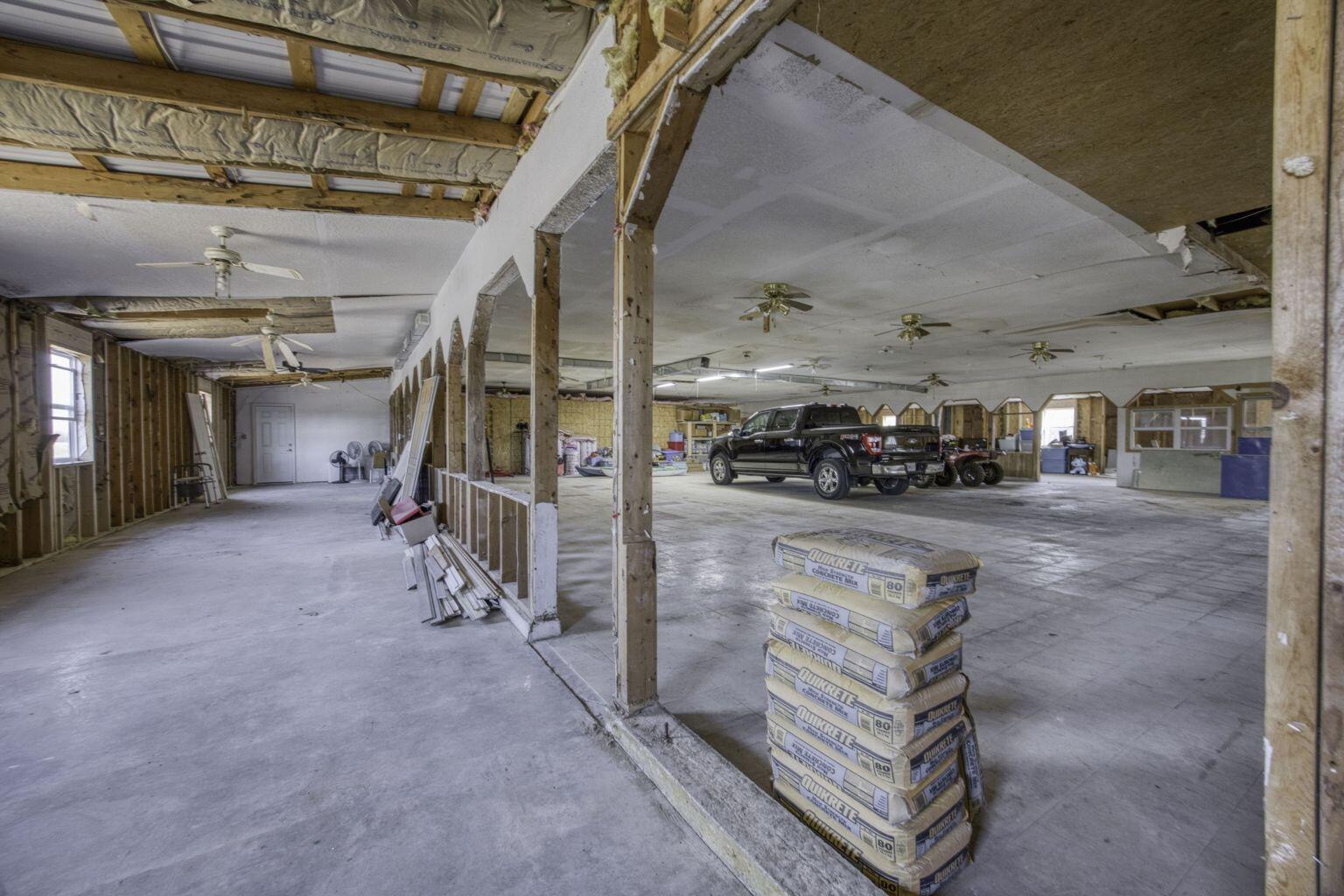 Photo 12 - Commercial Sale for sale – 2052  State Road Jj   Stoutland, MO