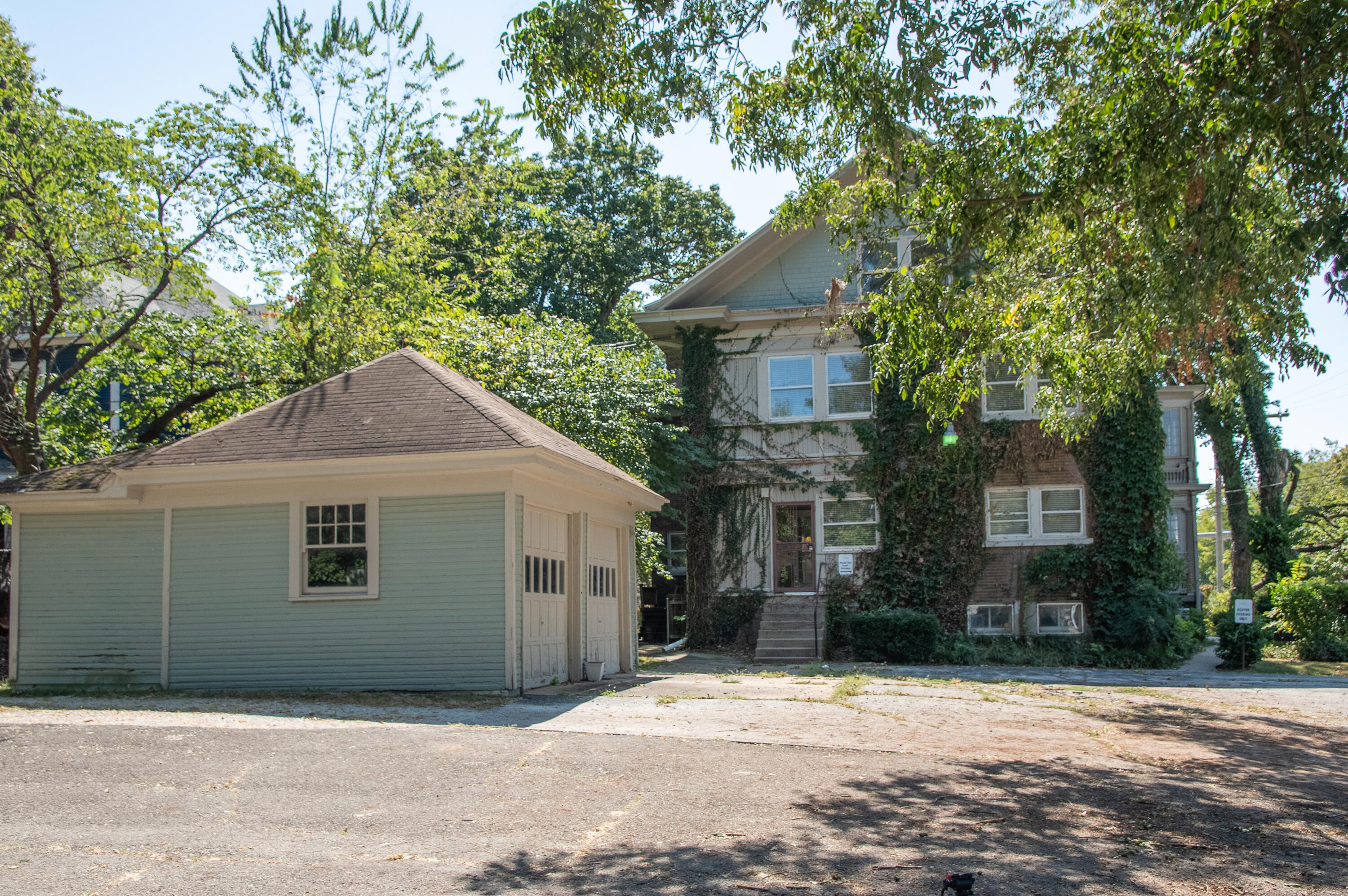 Photo 46 - Residential for sale – 1201 E Walnut Street  Springfield, MO