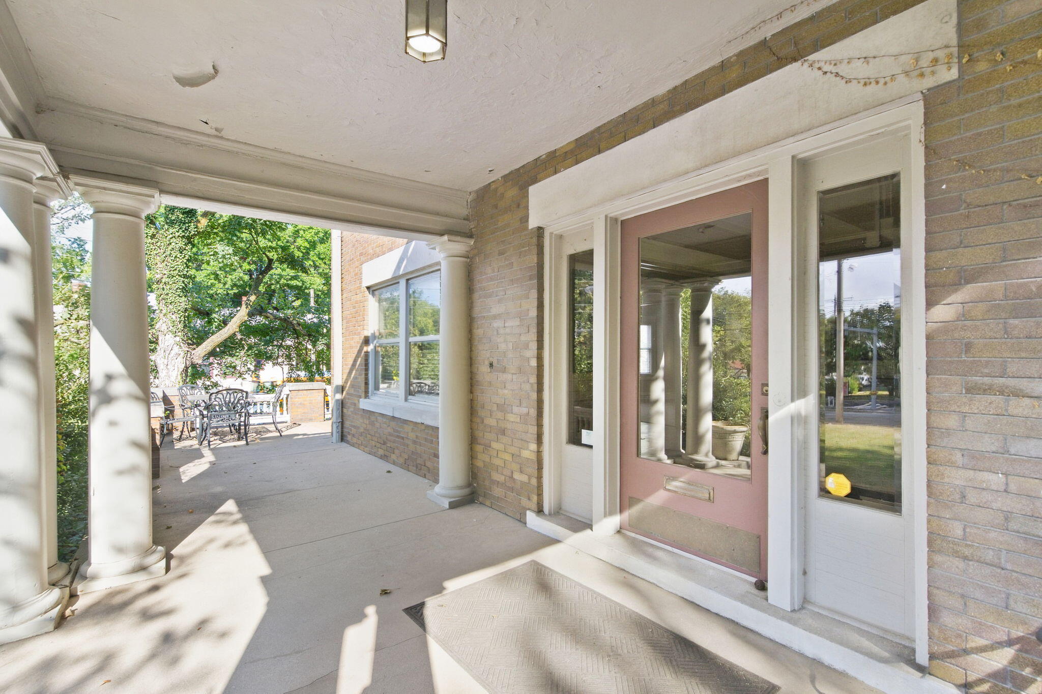 Photo 4 - Residential for sale – 1201 E Walnut Street  Springfield, MO