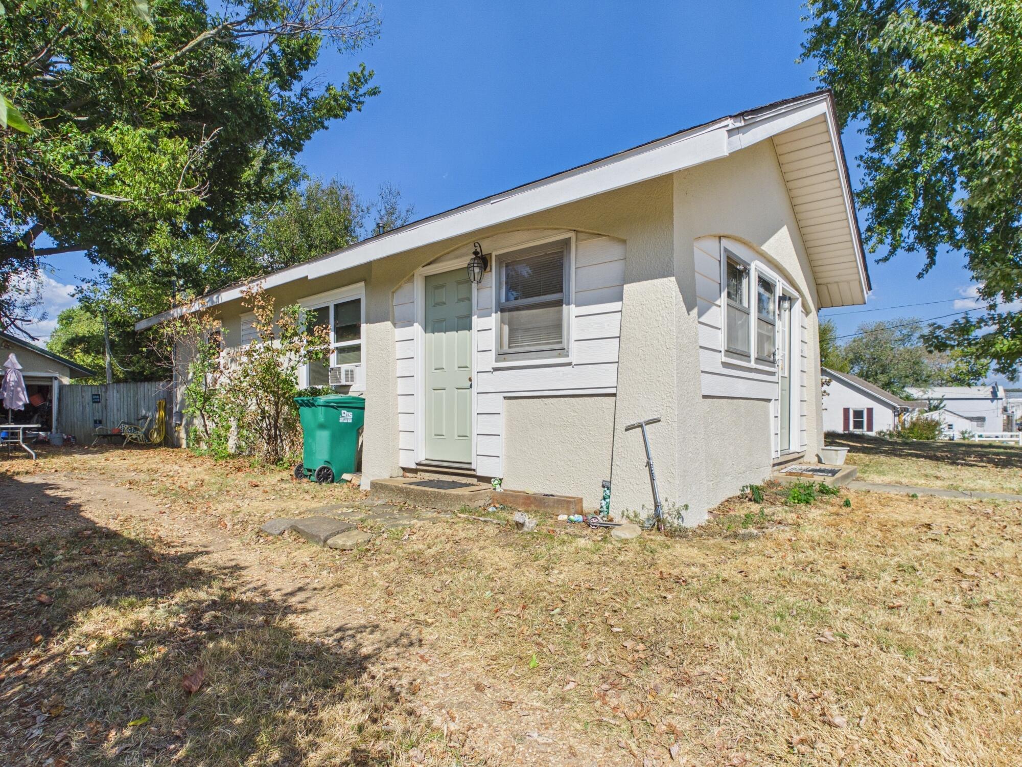 Photo 2 - Residential for sale – 824 W Main Street  Cabool, MO