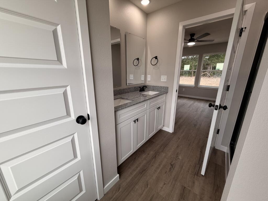 Photo 13 - Residential Lease for sale – 939  Holstein Lane  Marshfield, MO