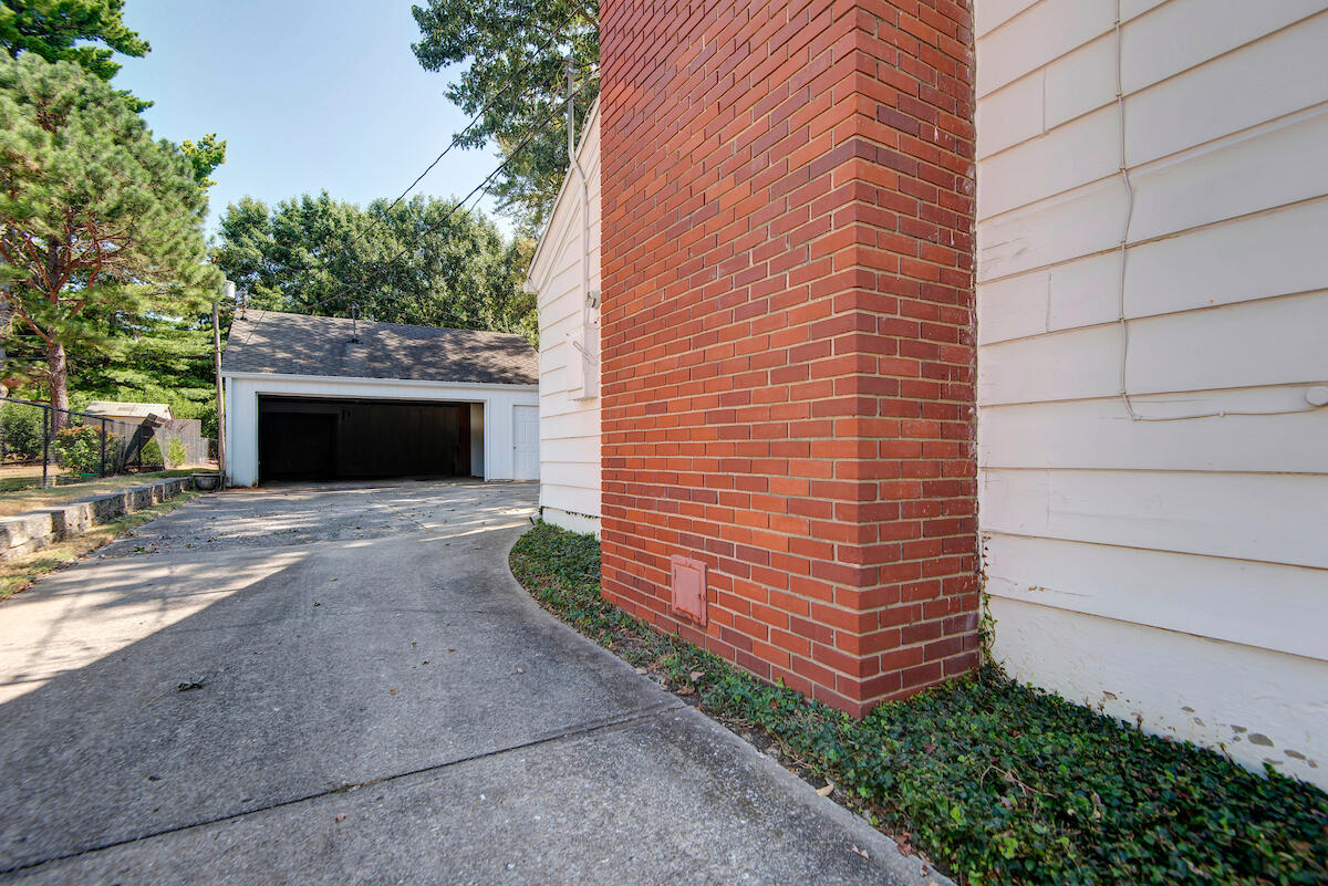 Photo 26 - Residential for sale – 1530 S Delaware Avenue  Springfield, MO