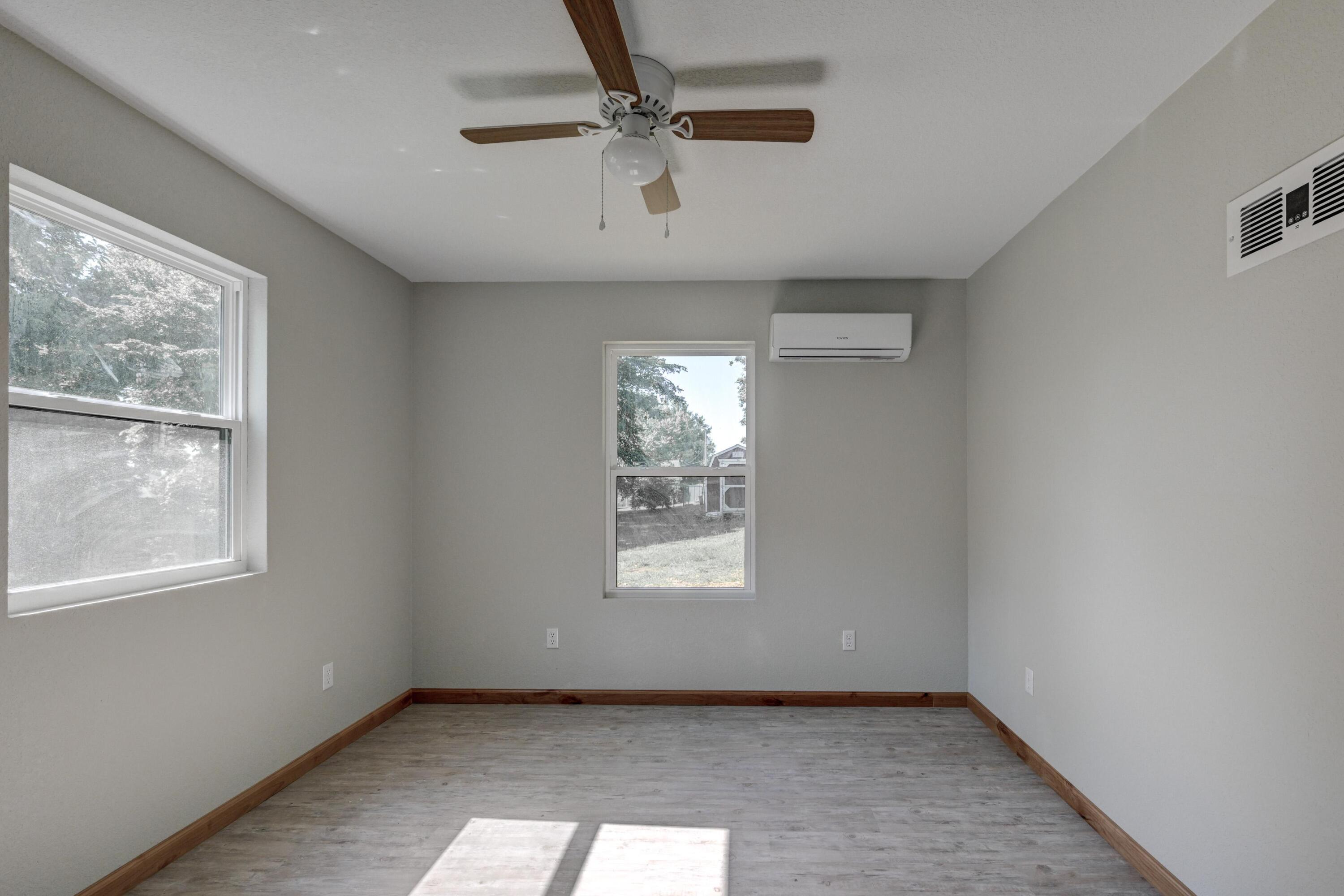 Photo 29 - Residential Income for sale – 717  Benham Avenue  Neosho, MO