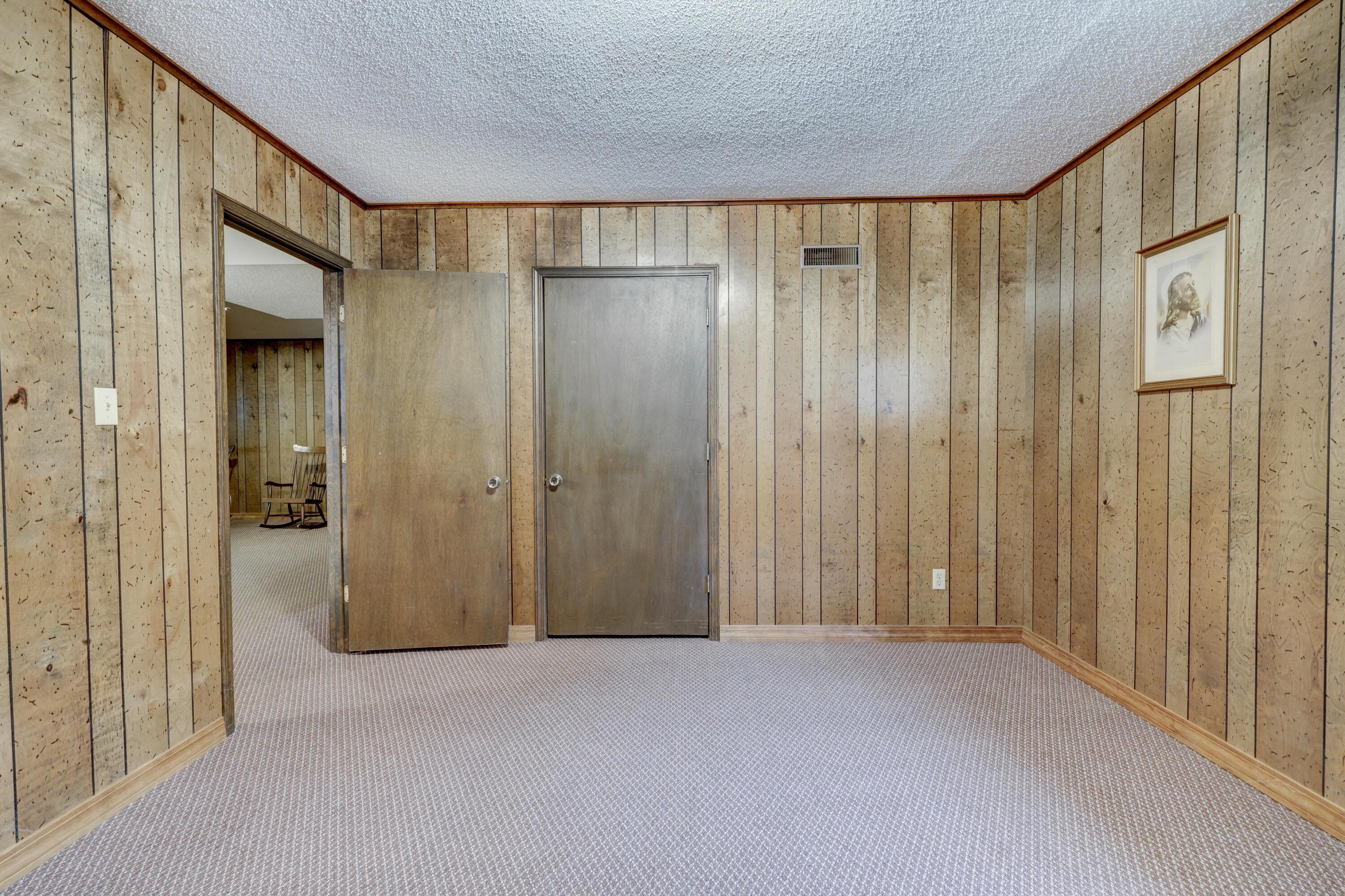 Photo 30 - Residential for sale – 616  Joy Street  Neosho, MO
