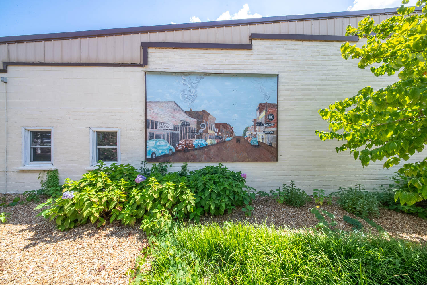 Photo 4 - Commercial Sale for sale – 113 E Main Street  Willow Springs, MO