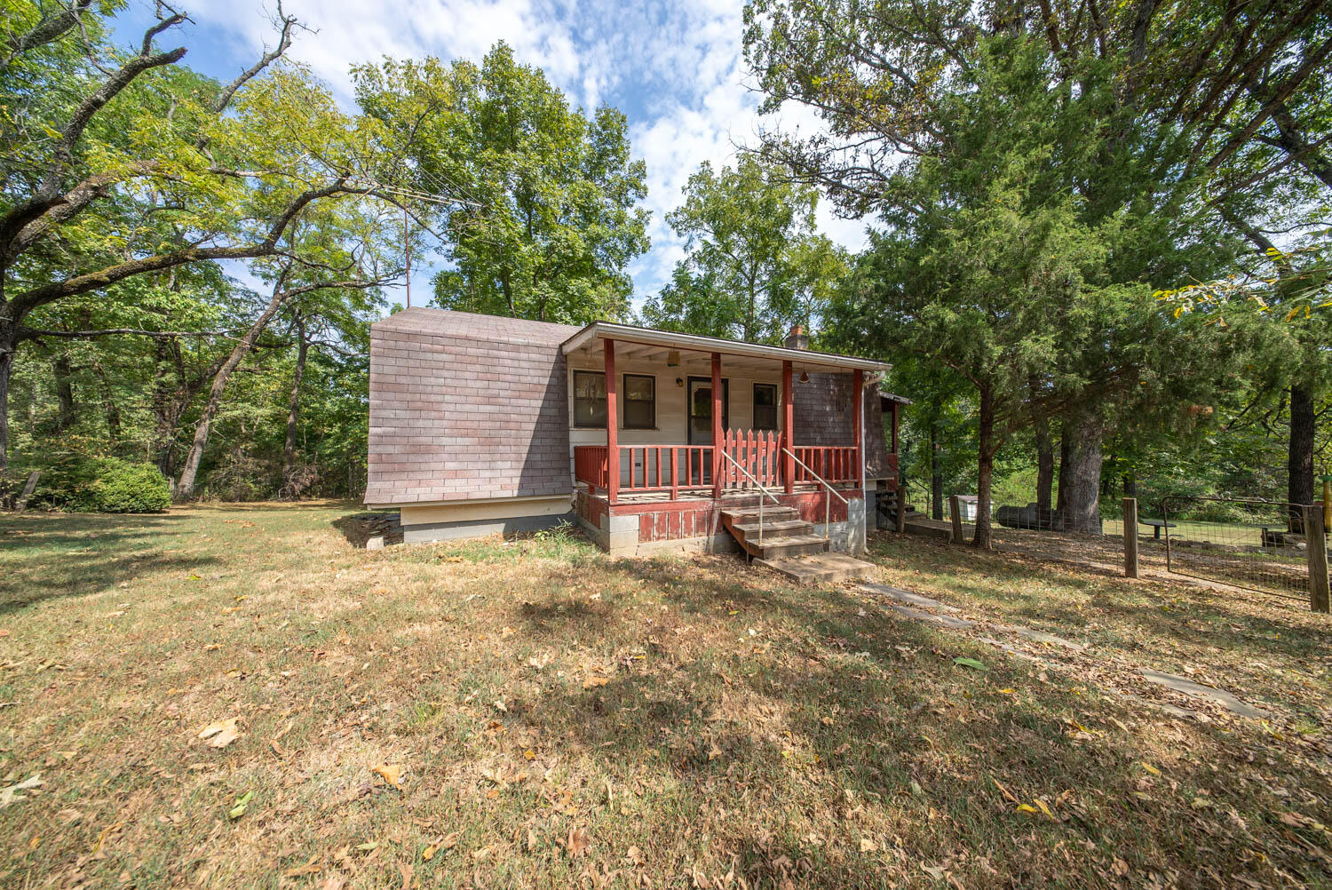 Photo 5 - Residential for sale – 1168  County Road 5710   Willow Springs, MO
