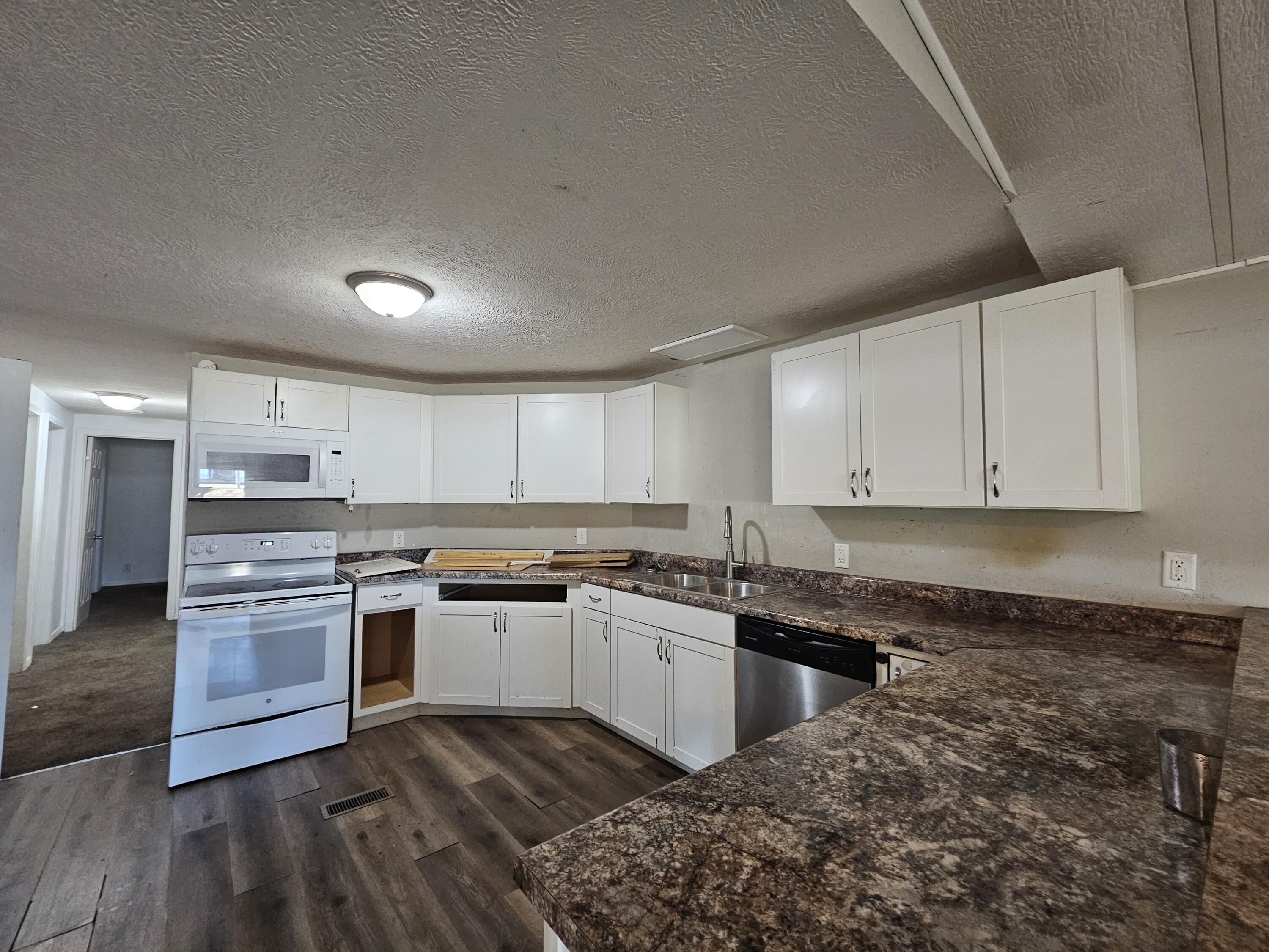 Photo 14 - Residential for sale – 503 S Miller Road  Springfield, MO