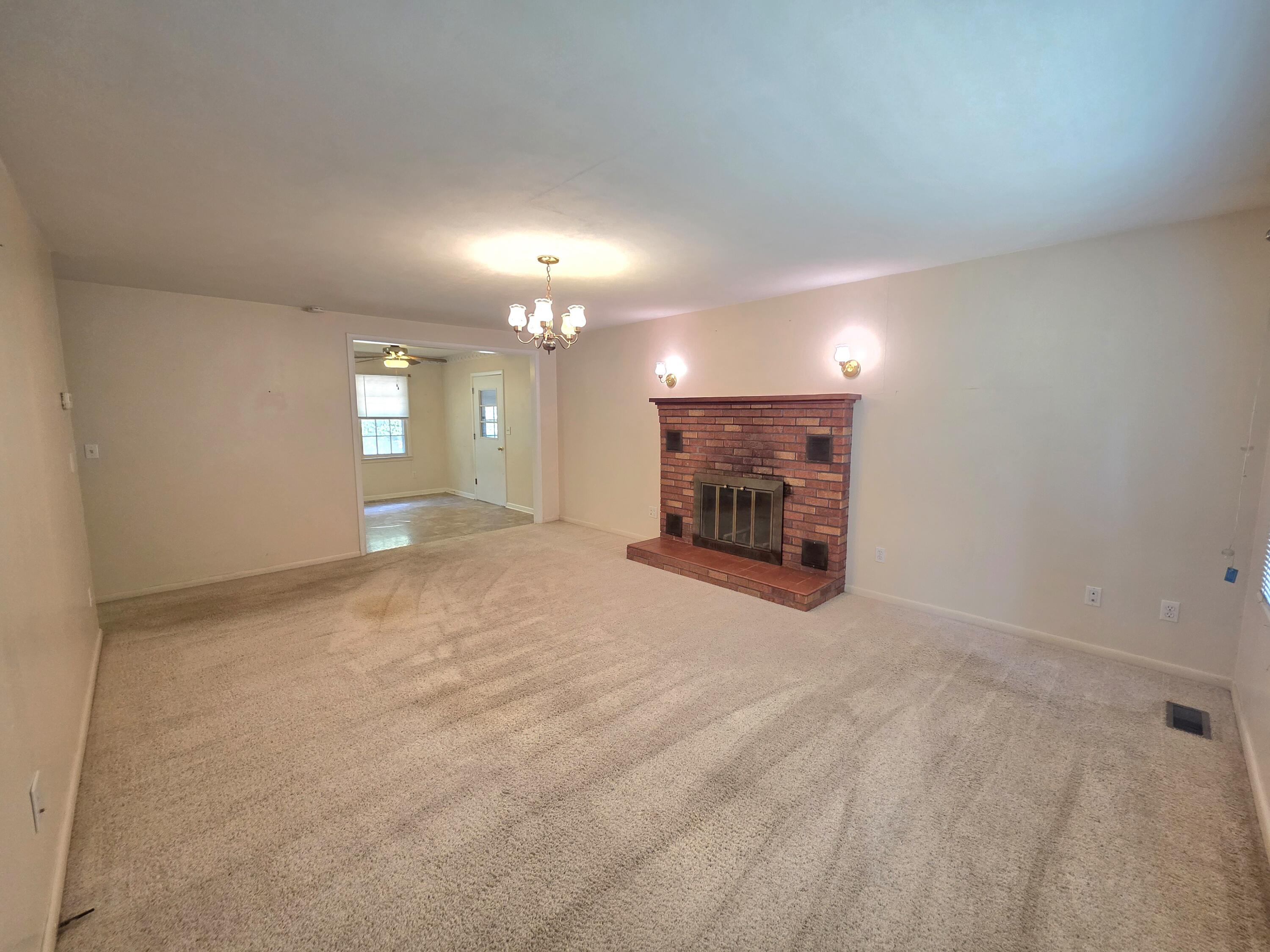 Photo 3 - Residential for sale – 1319  Briar Wood Drive  Houston, MO